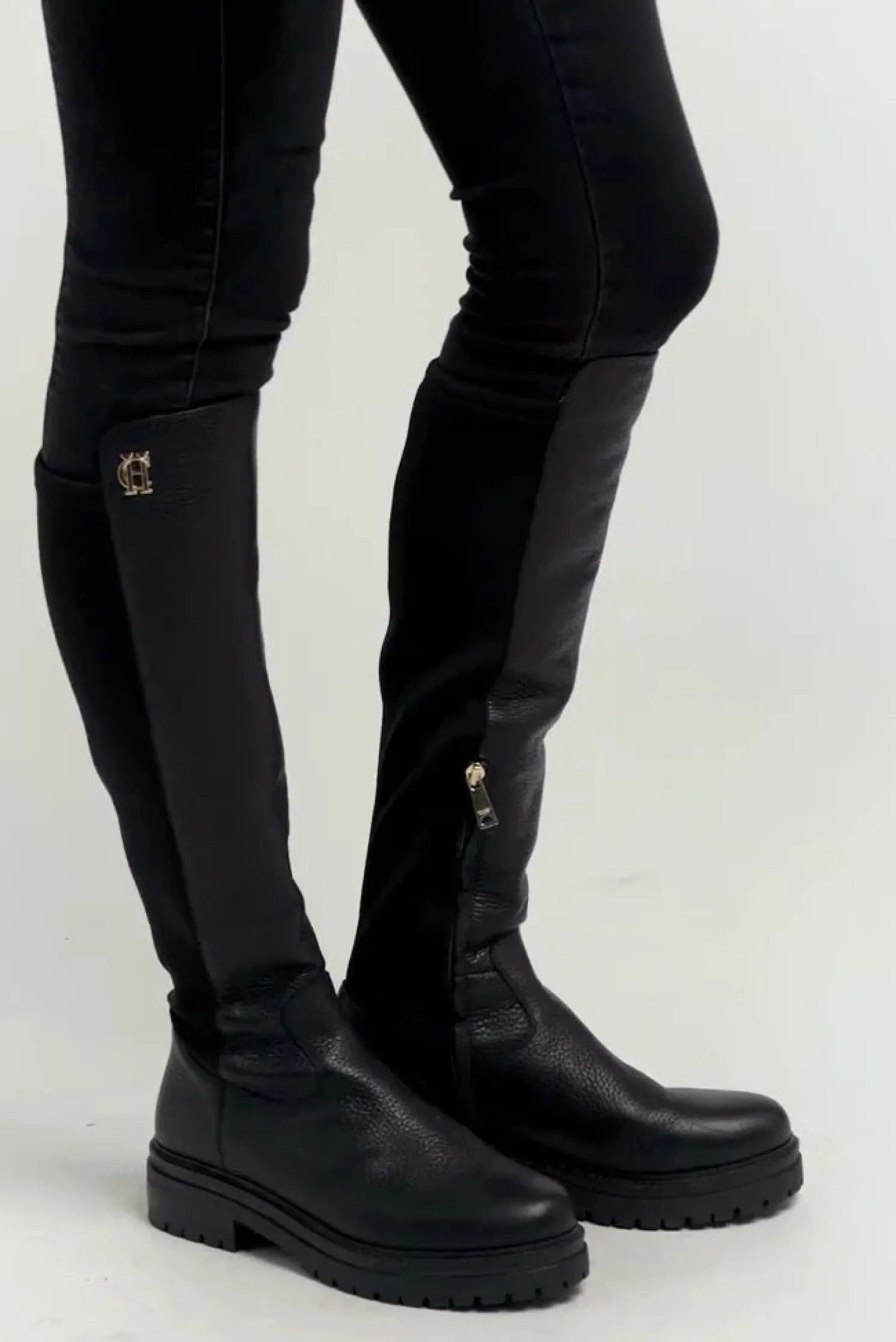 Albany Chunky Boot (Black)