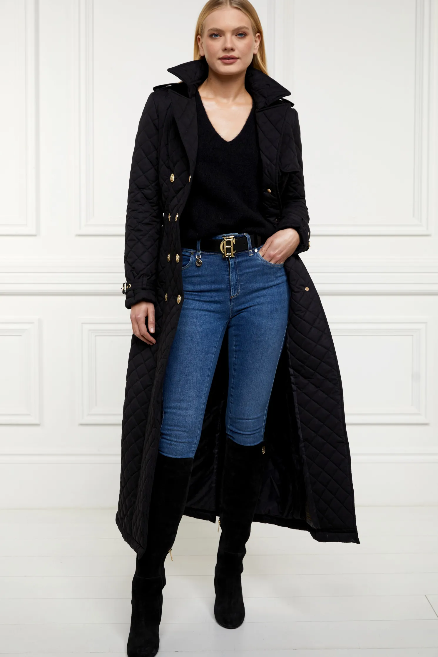 Amelia V-Neck Knit (Black)