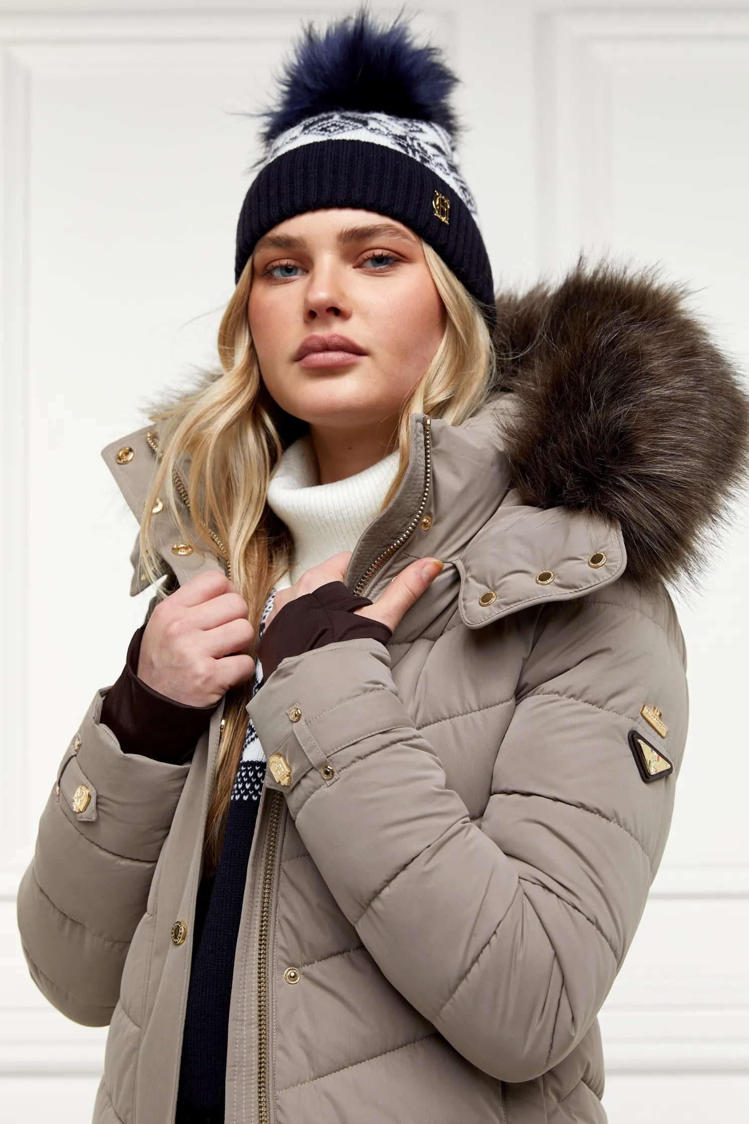 Beatrice Bobble Hat (Ink Navy Cream)