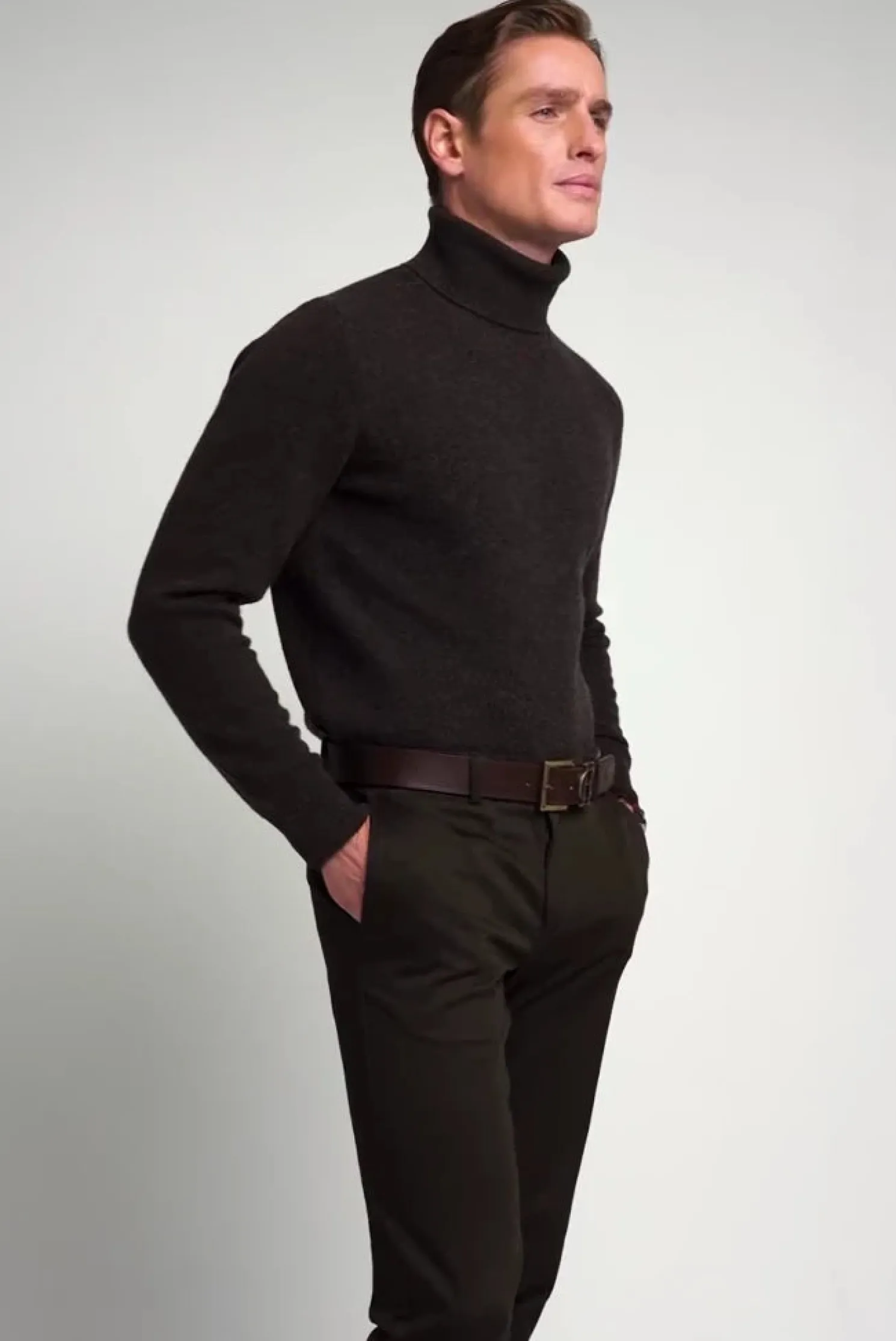 Byron Roll Neck Knit (Chocolate)