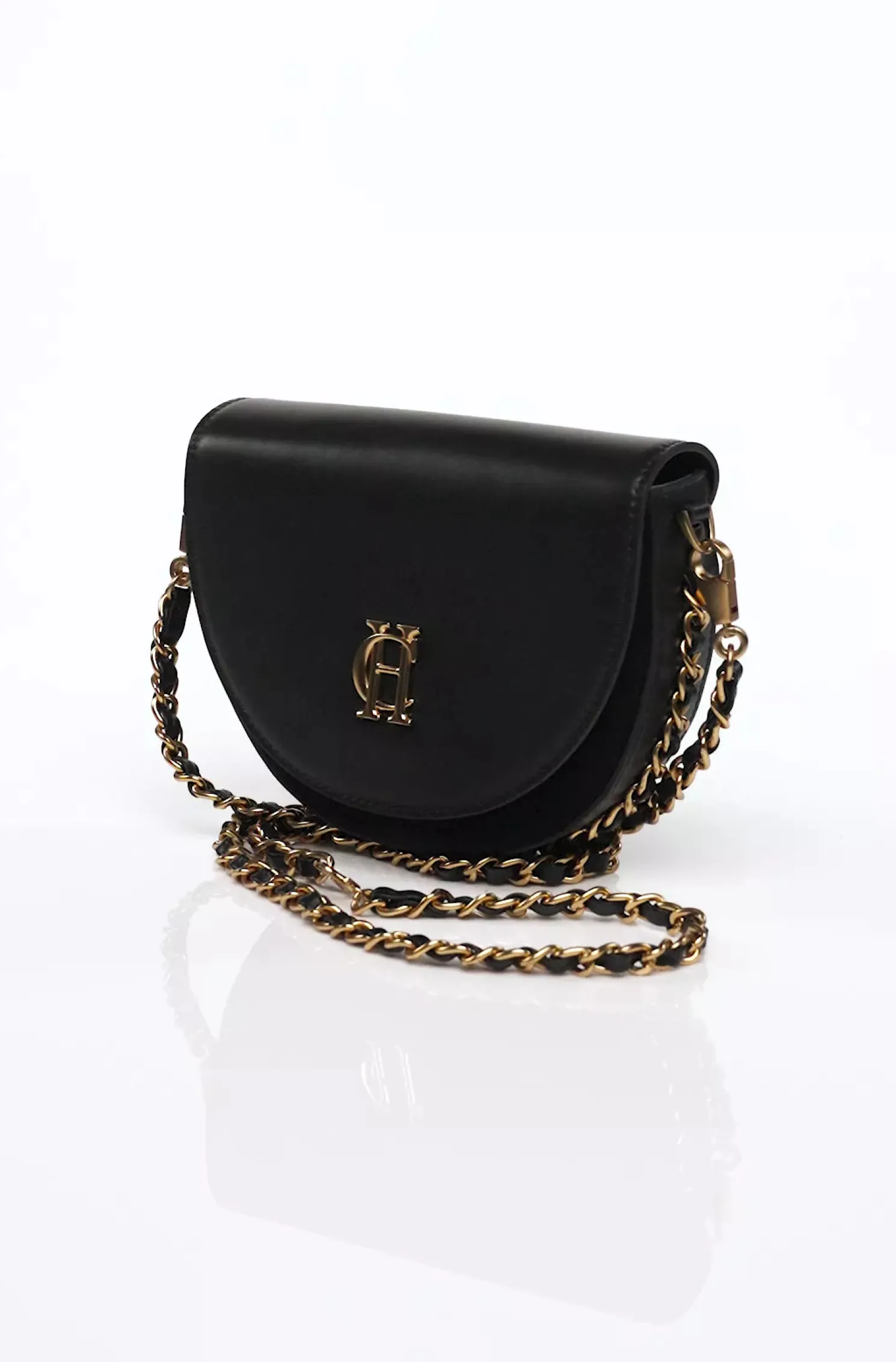 Camden Cross Body Bag (Black Chain)