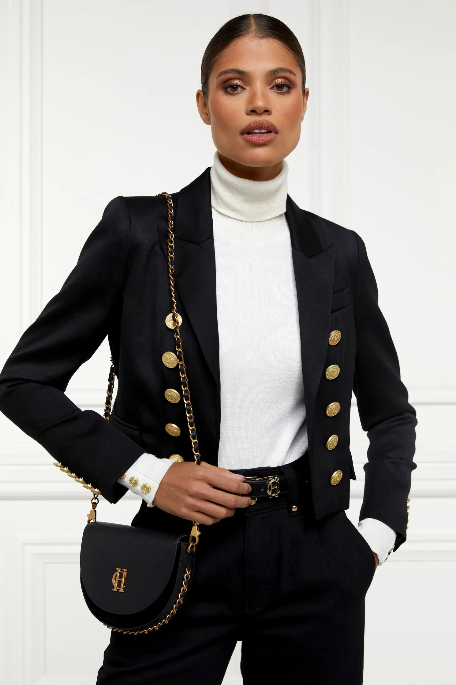 Camden Cross Body Bag (Black Chain)