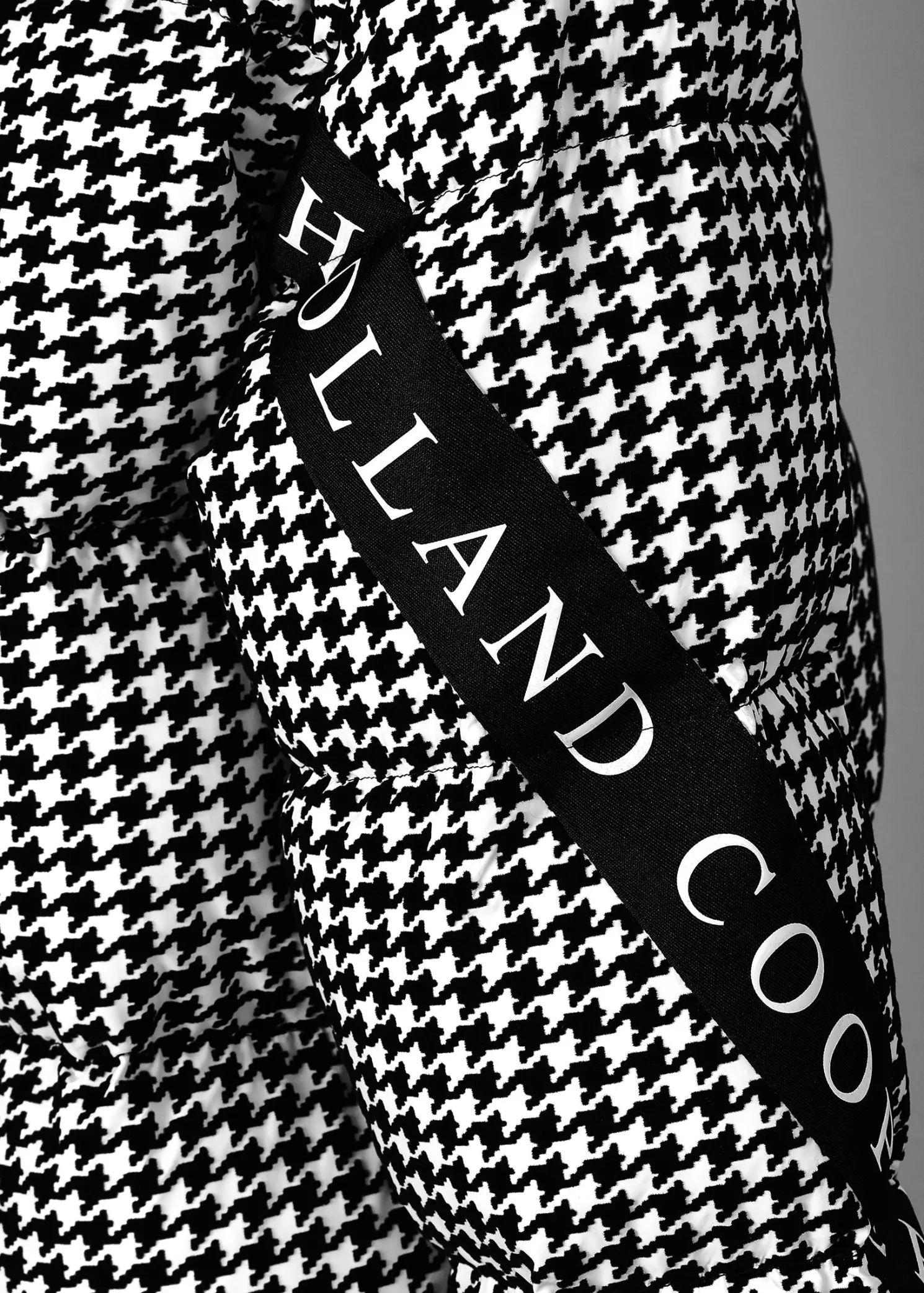 Camden Longline Coat (Houndstooth)