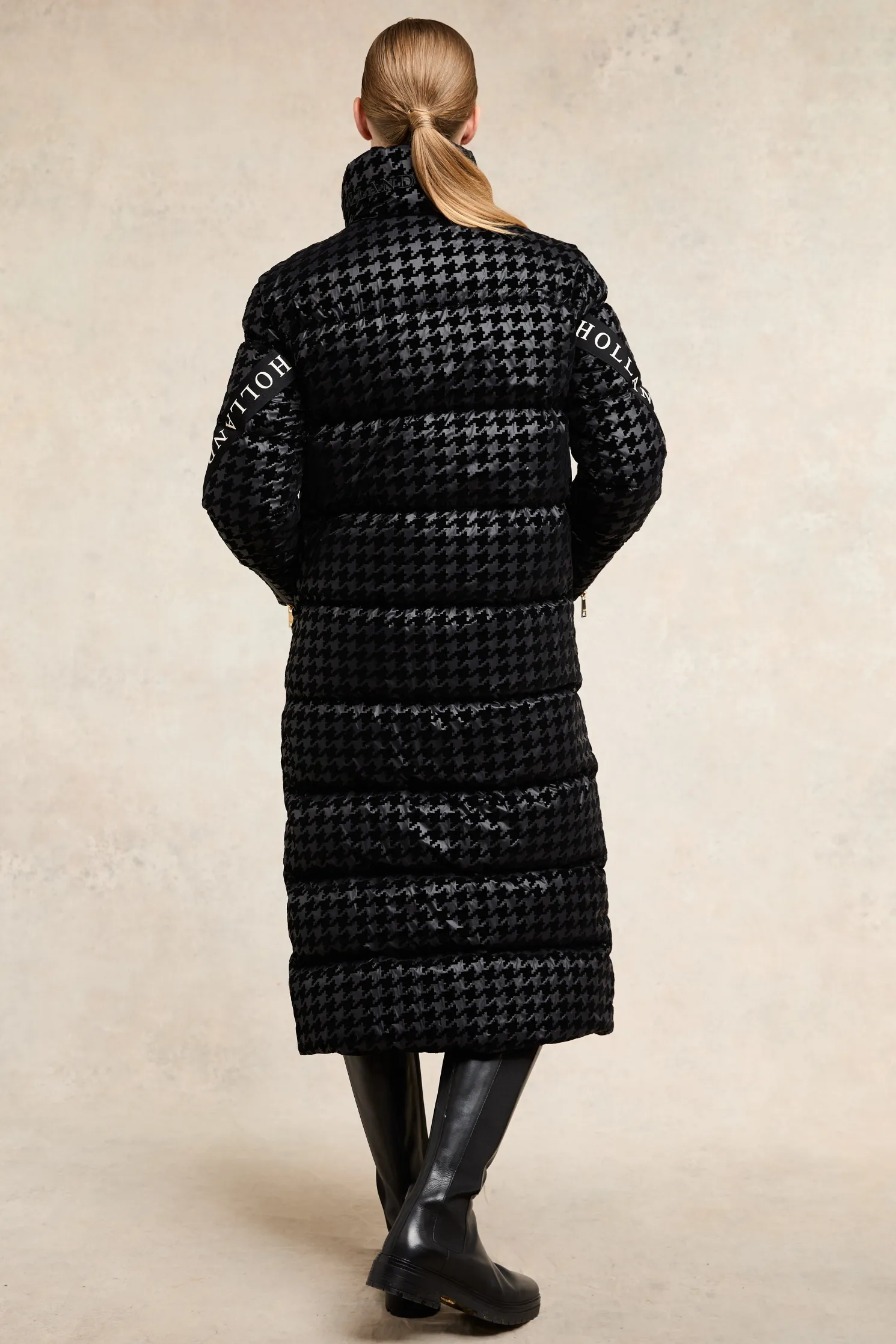Camden Longline Coat (Mono Houndstooth)
