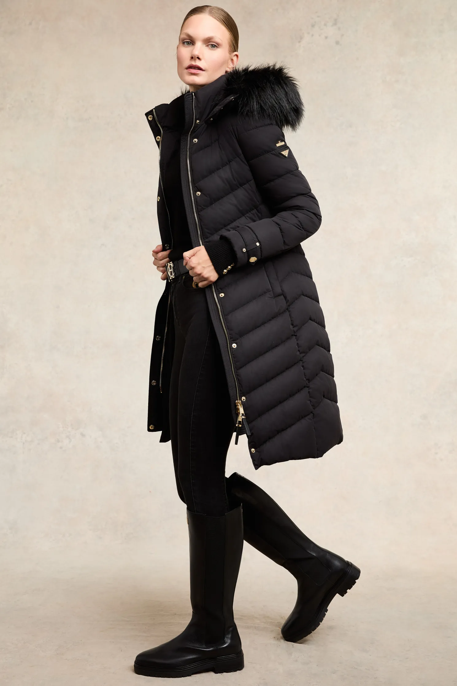 Chamonix Coat (Black)