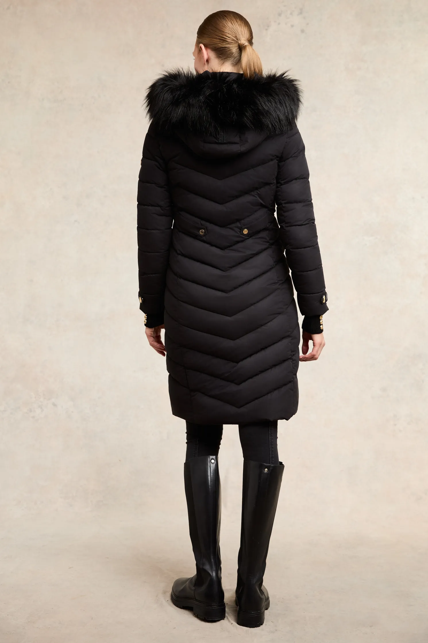 Chamonix Coat (Black)