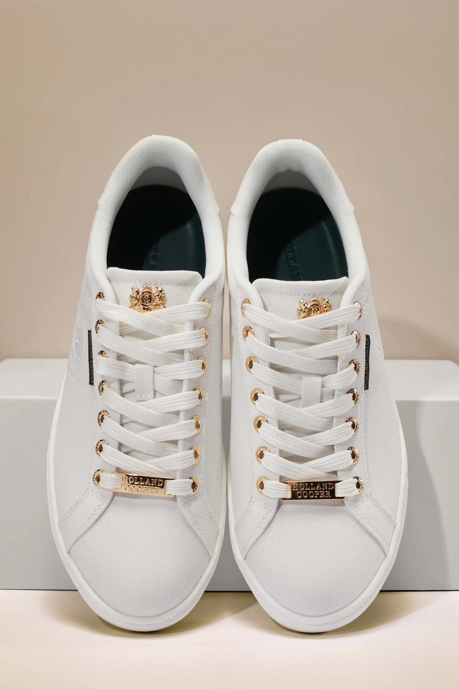 Chelsea Court Trainer (White)
