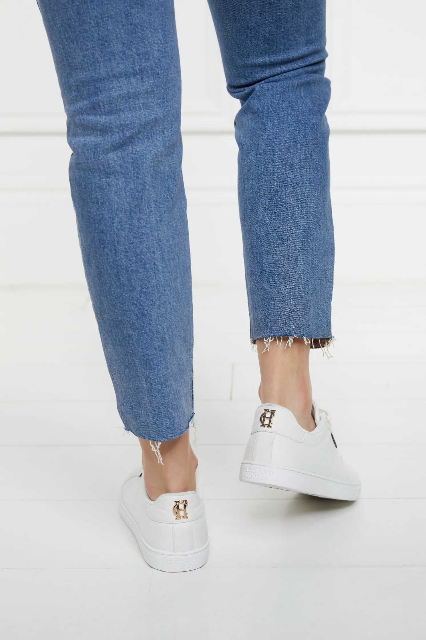 Chelsea Court Trainer (White)