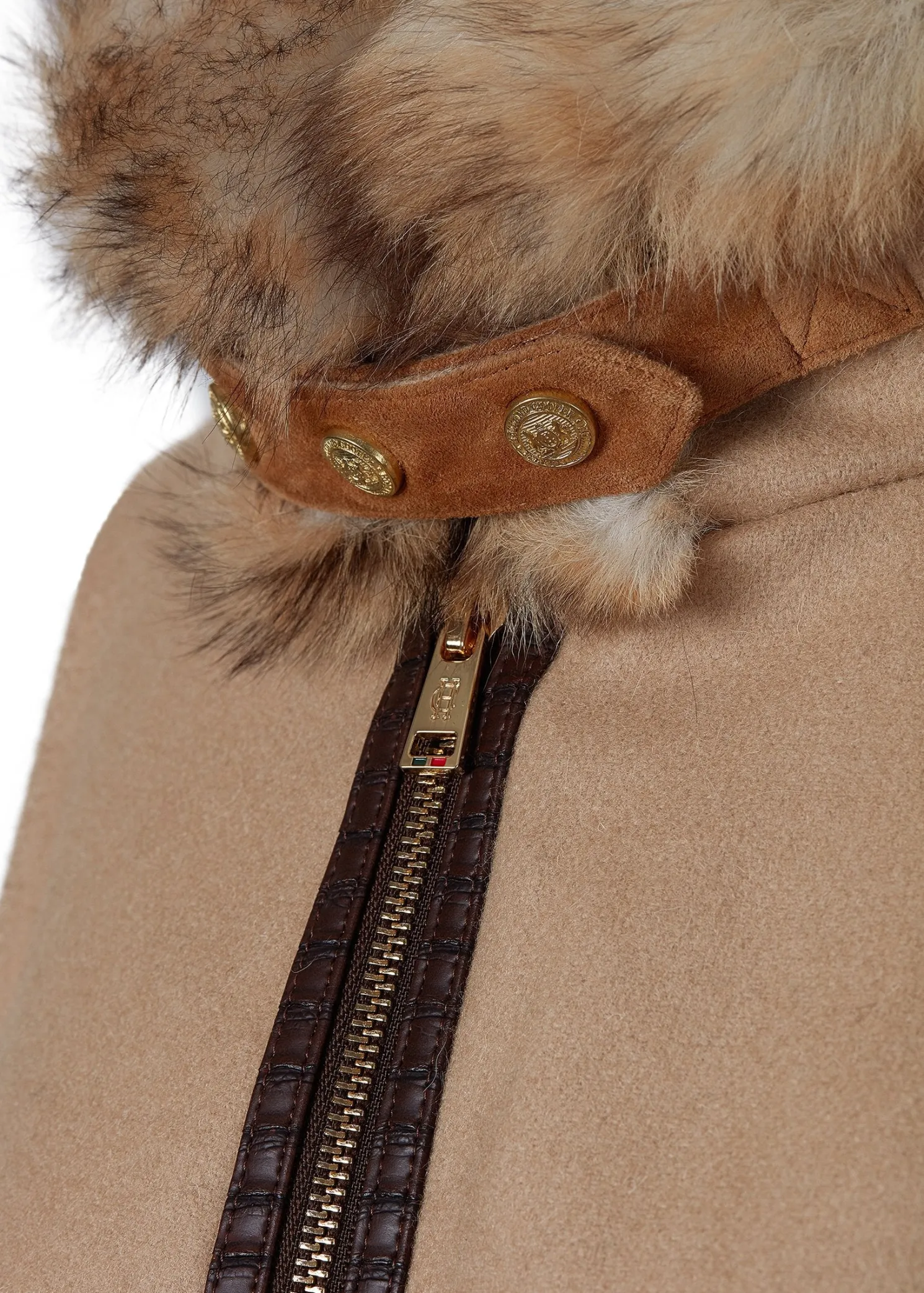 Chiltern Cape (Camel)