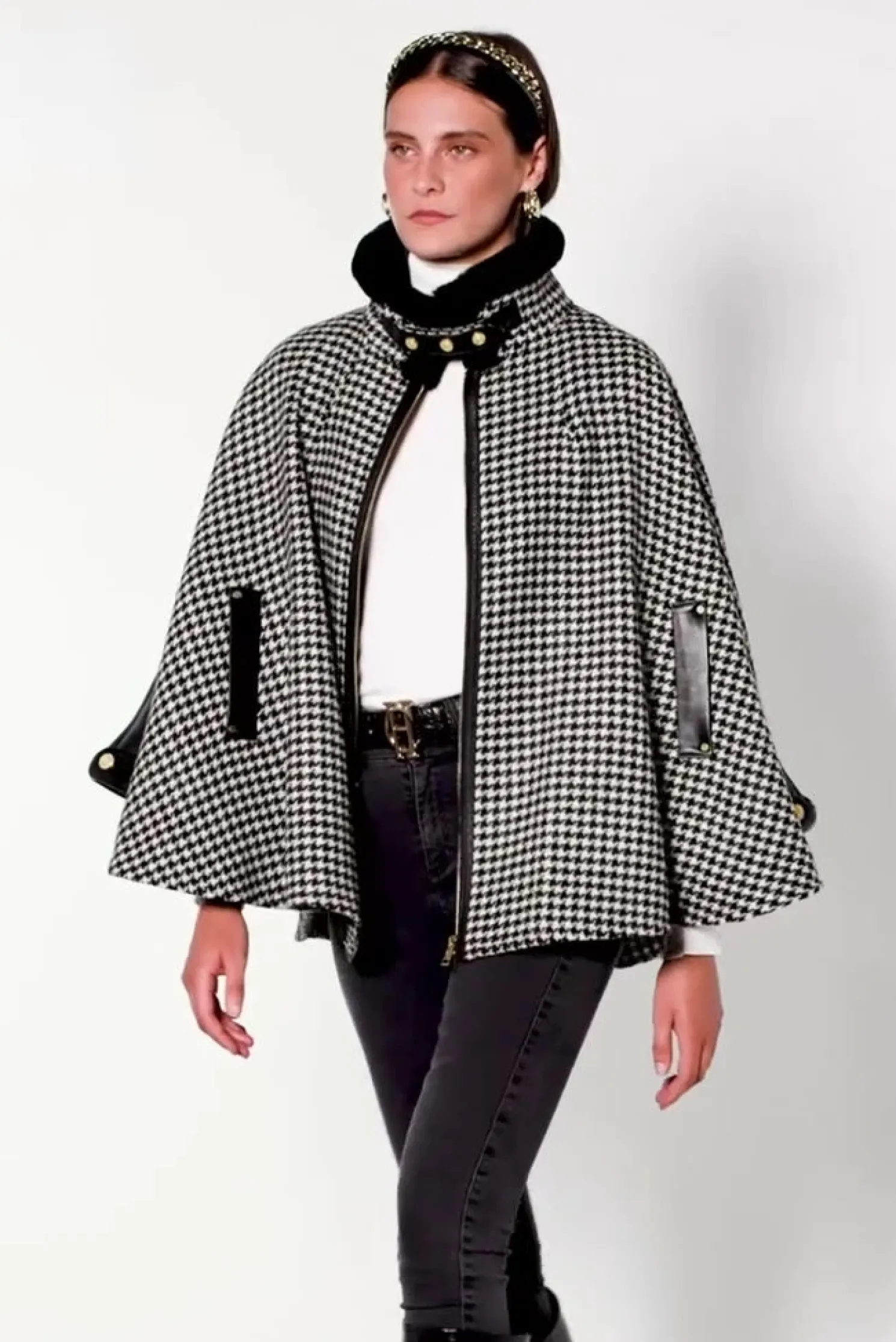 Chiltern Cape (Houndstooth)