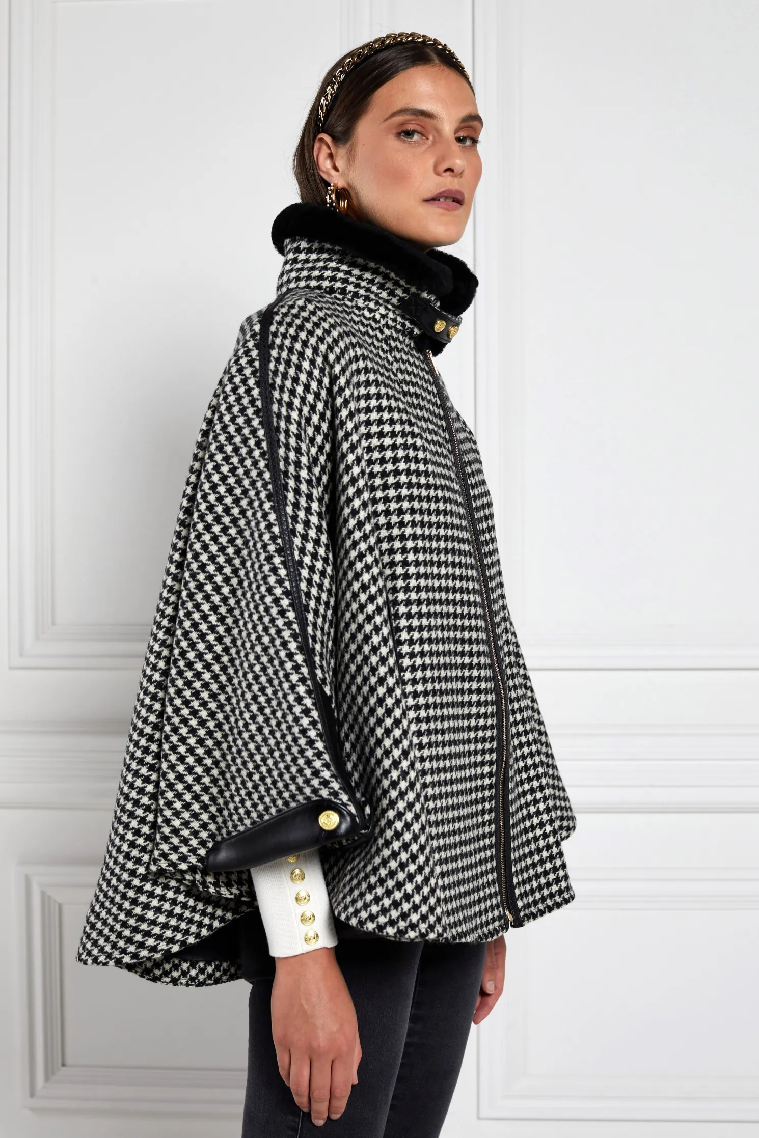Chiltern Cape (Houndstooth)
