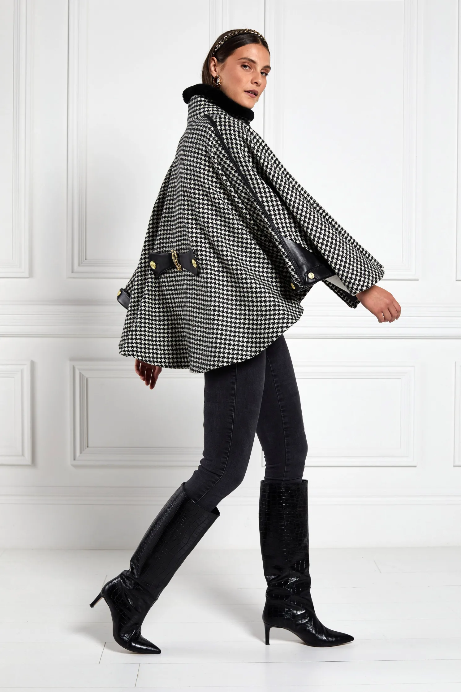 Chiltern Cape (Houndstooth)