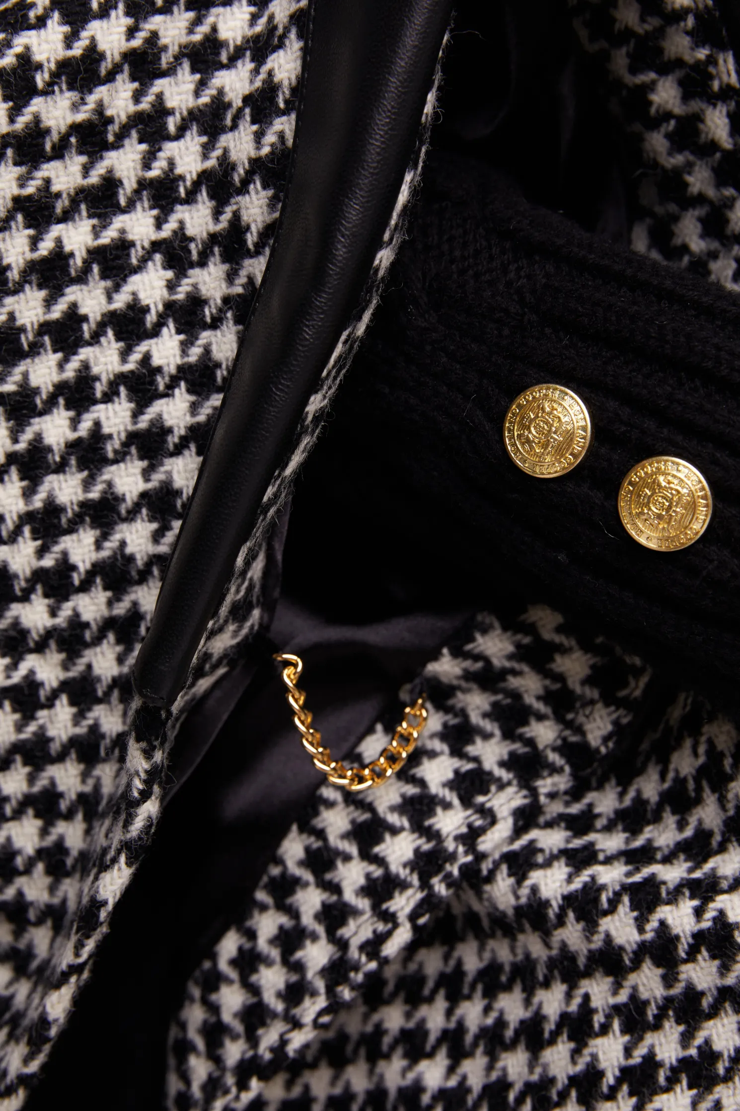 Chiltern Cape (Houndstooth)