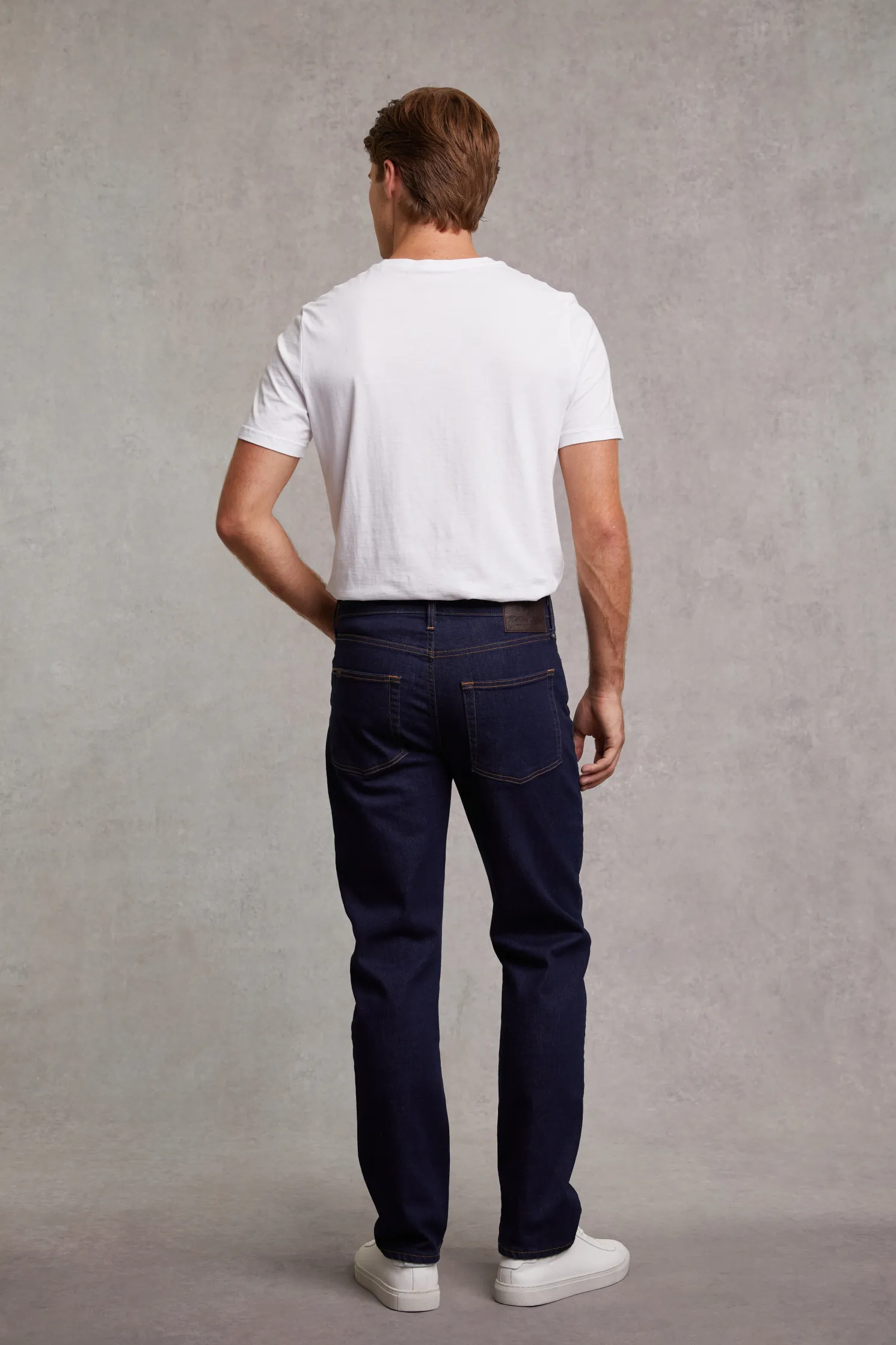 Classic Straight Jean (Dark Indigo)