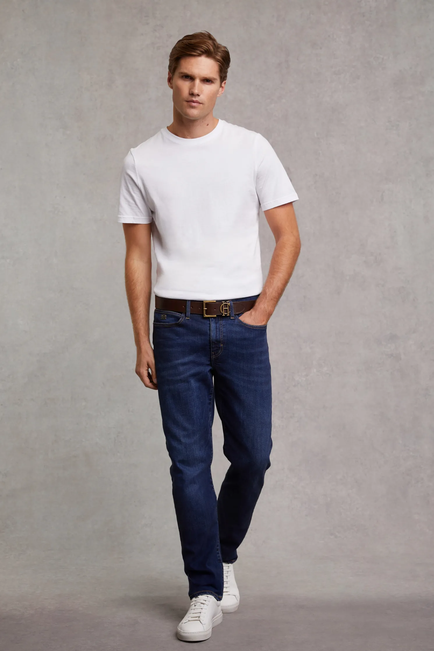 Classic Straight Jean (Washed Indigo)