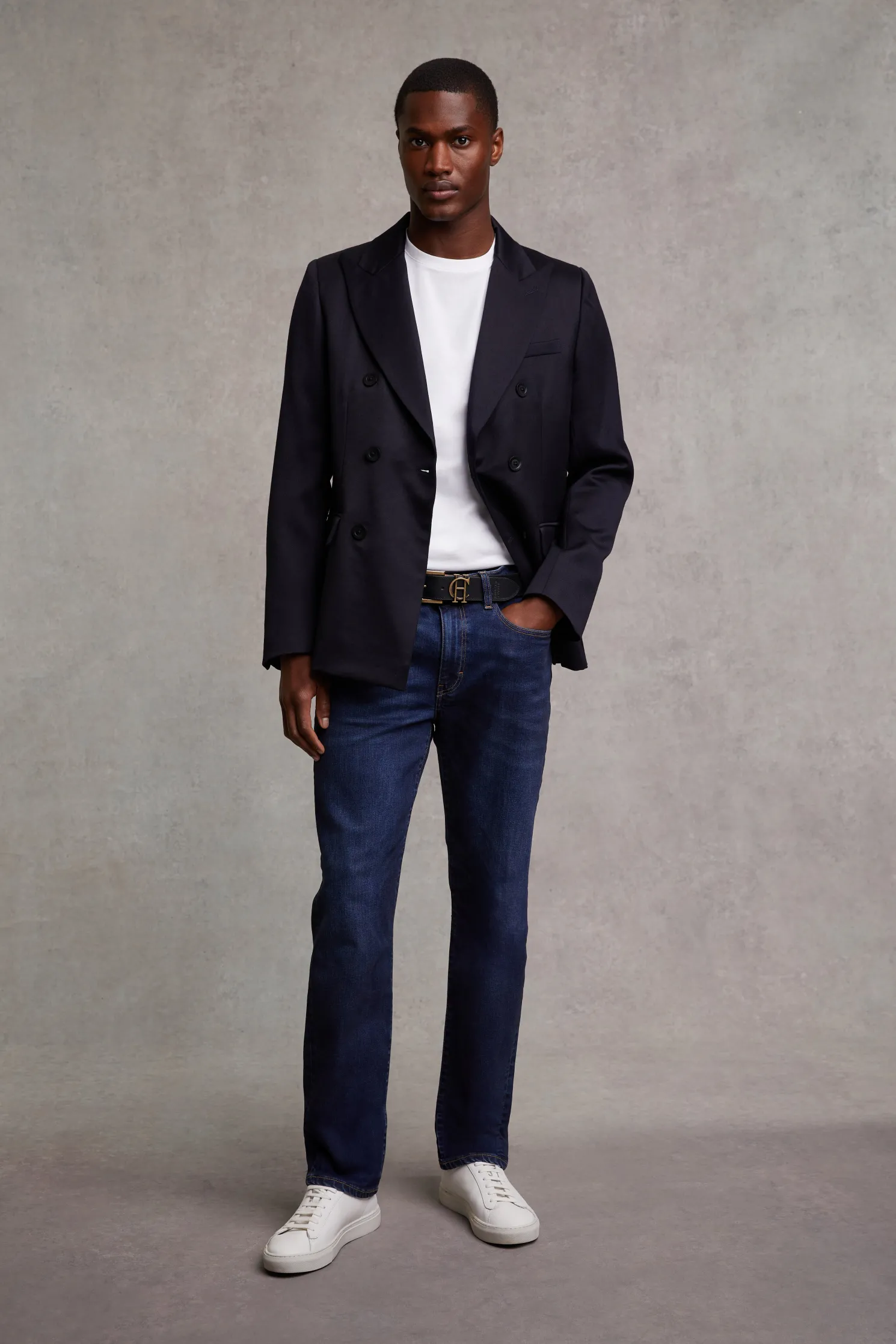 Classic Straight Jean (Washed Indigo)