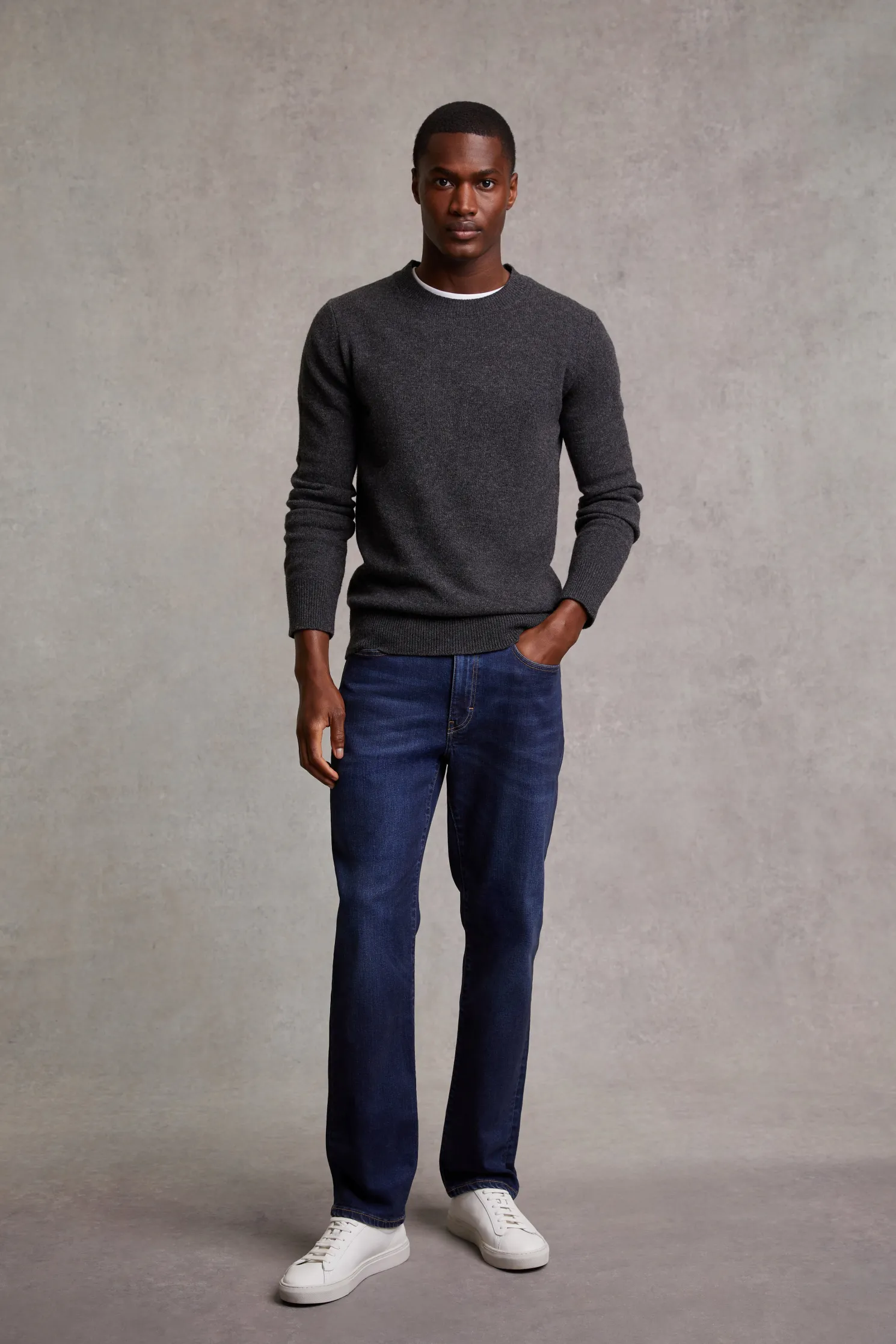 Classic Straight Jean (Washed Indigo)