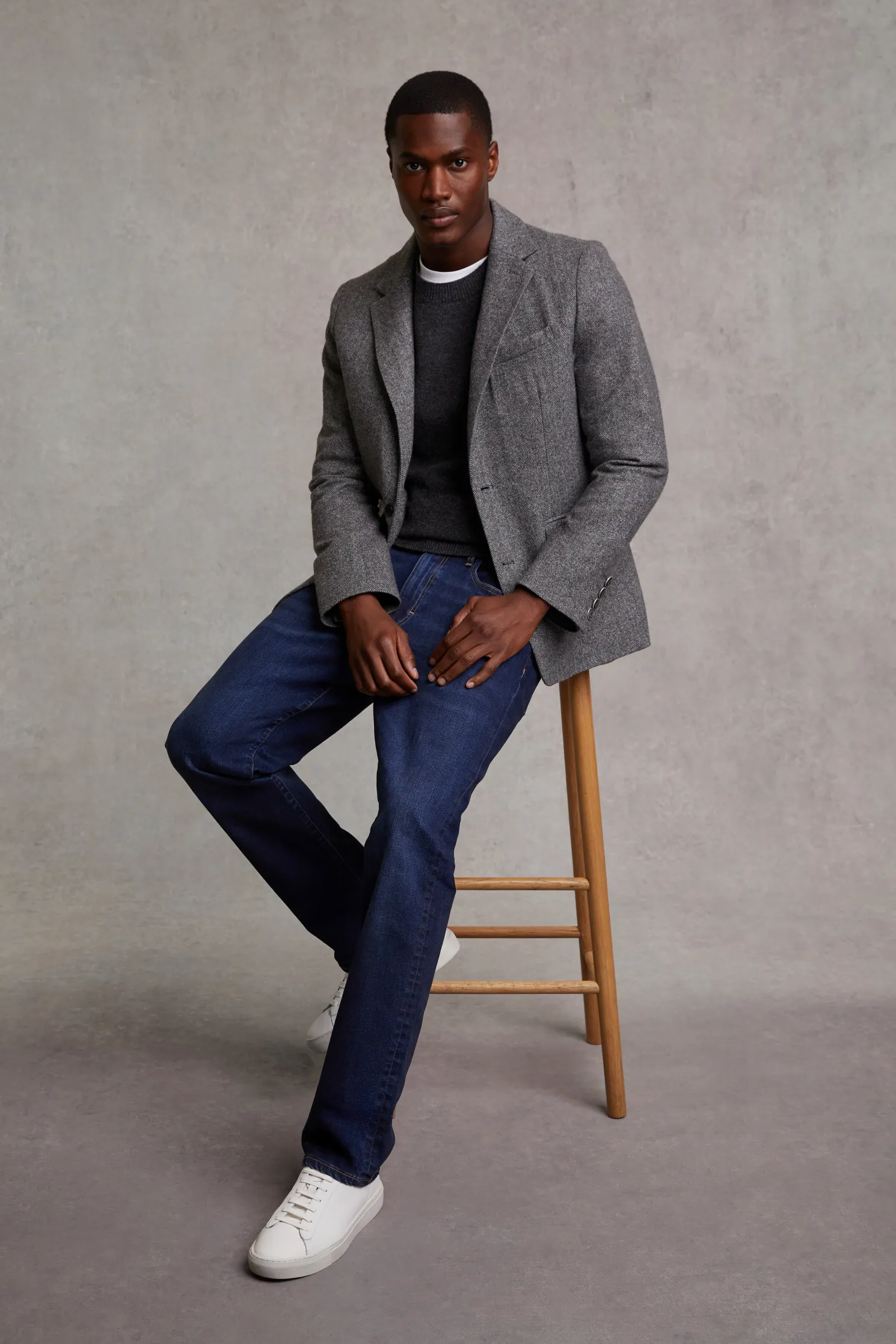 Classic Straight Jean (Washed Indigo)