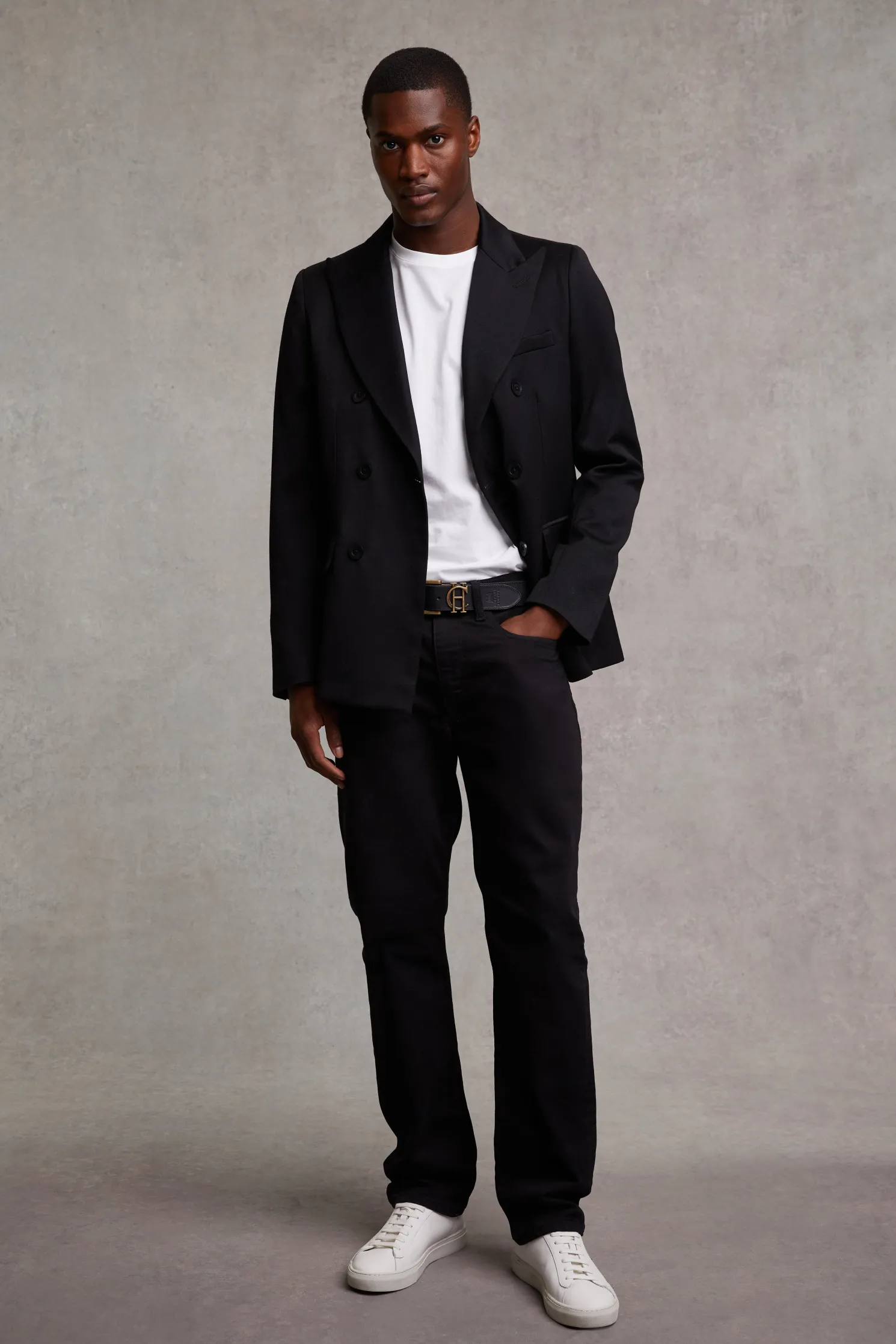 Classic Straight Jean (Black)