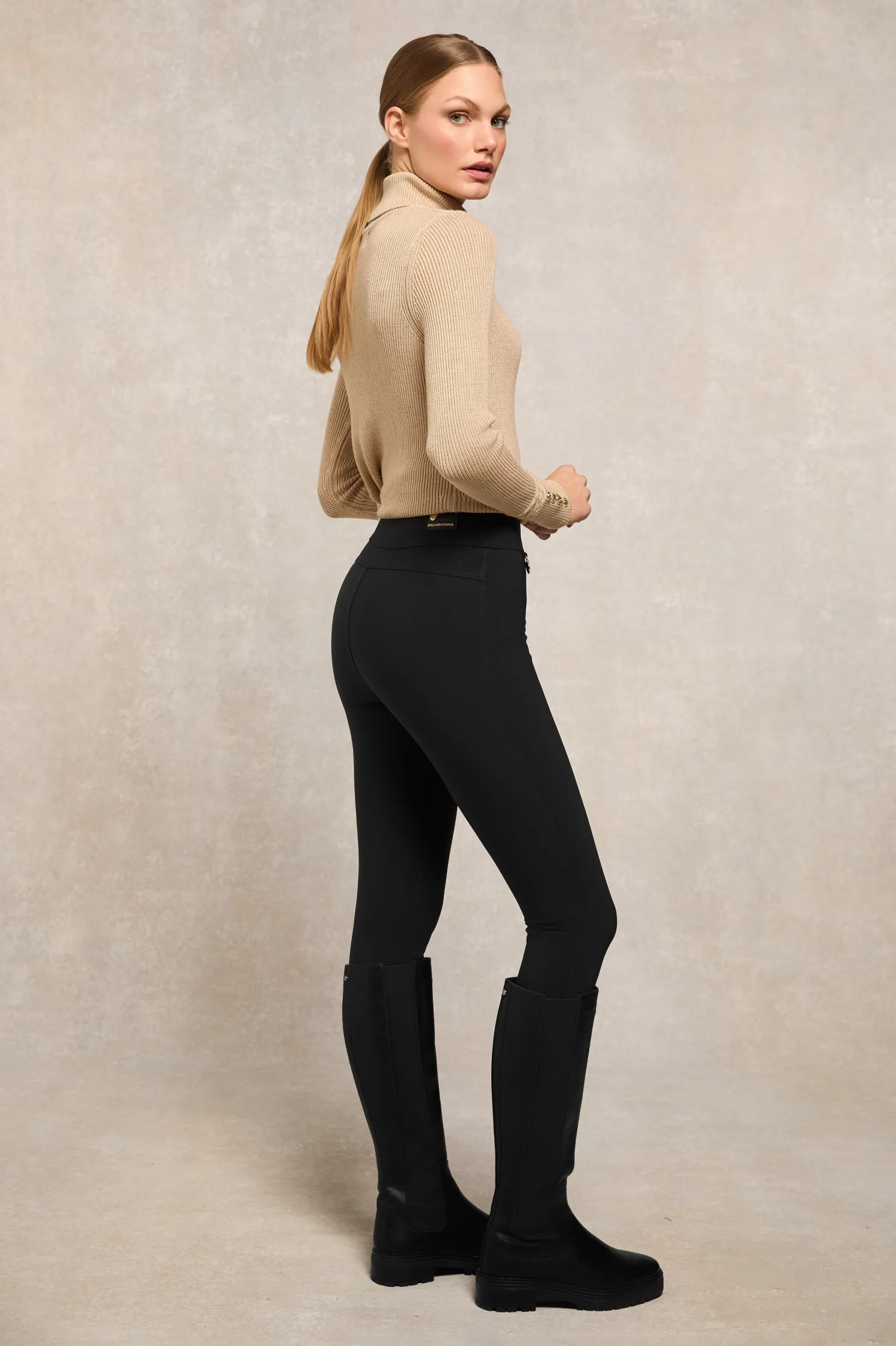 Contour Legging (Black)