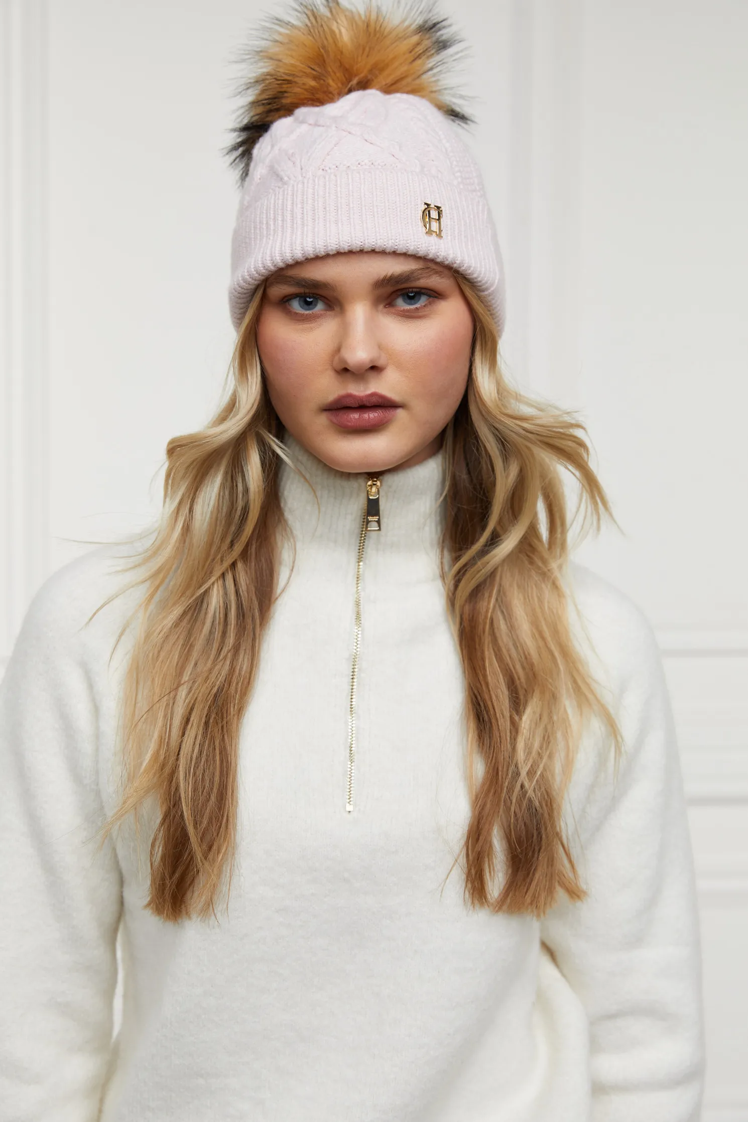 Cortina Bobble Hat (Soft Pink)
