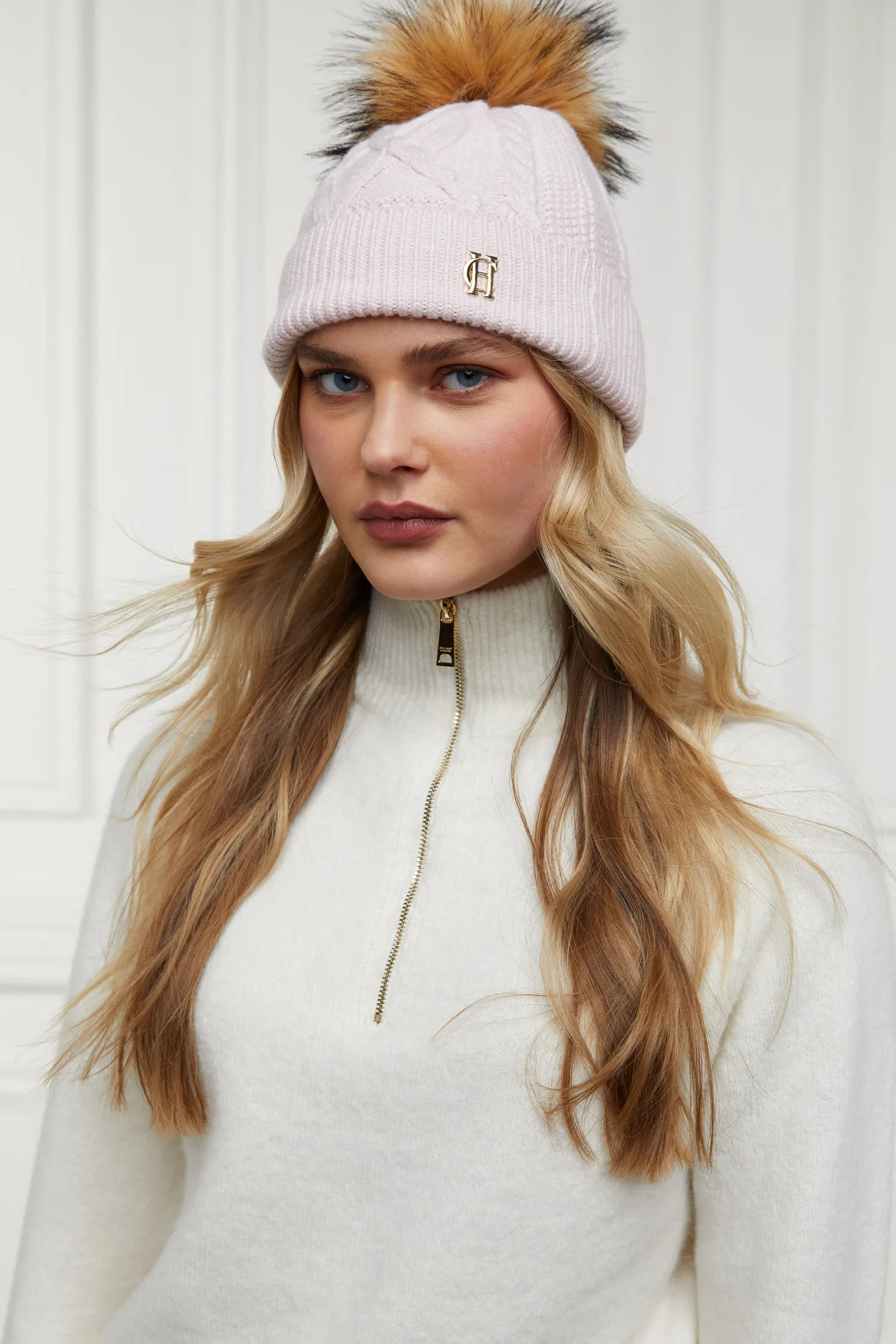 Cortina Bobble Hat (Soft Pink)