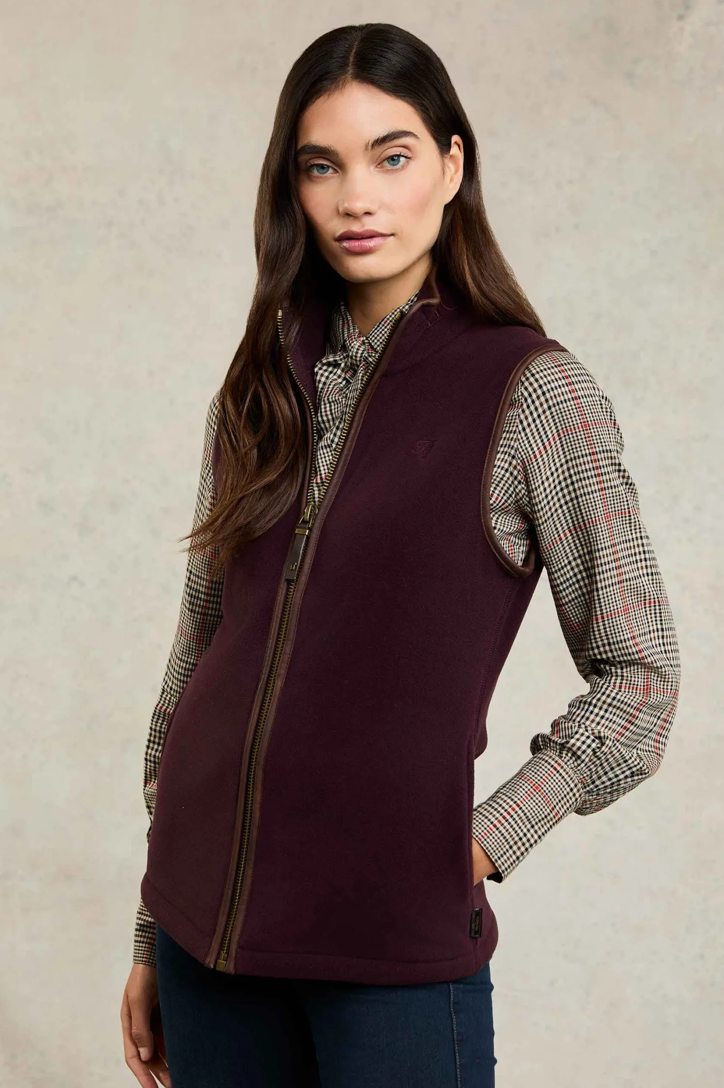Country Fleece Gilet (Mulberry)