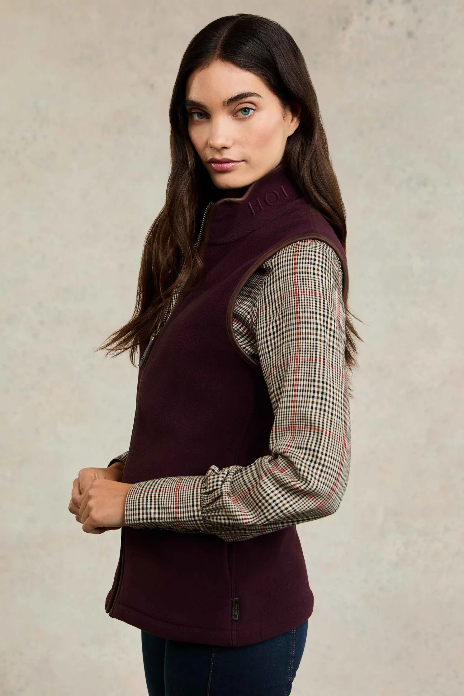 Country Fleece Gilet (Mulberry)