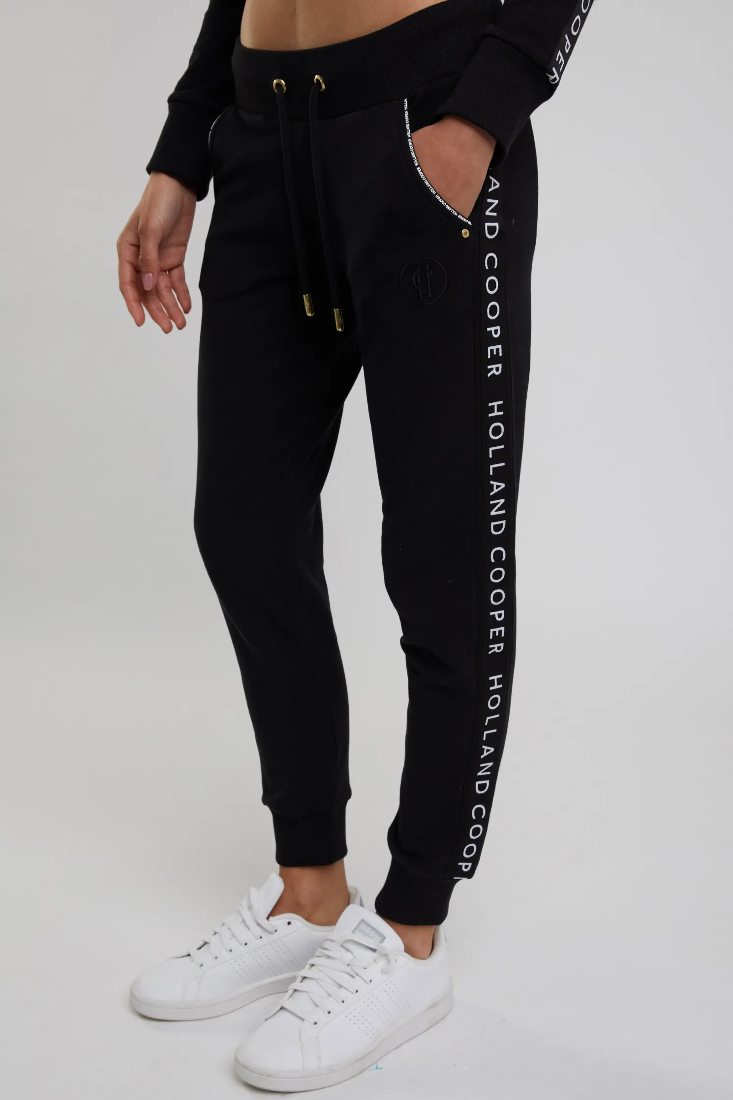 Deluxe Jogger (Black)