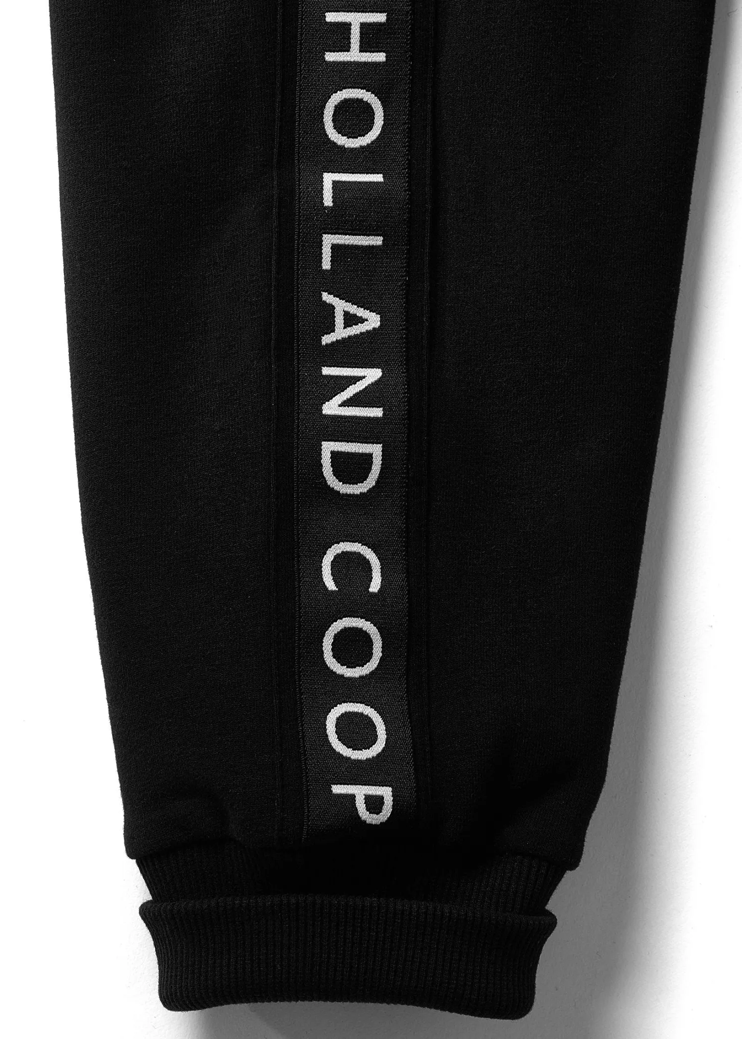 Deluxe Jogger (Black)