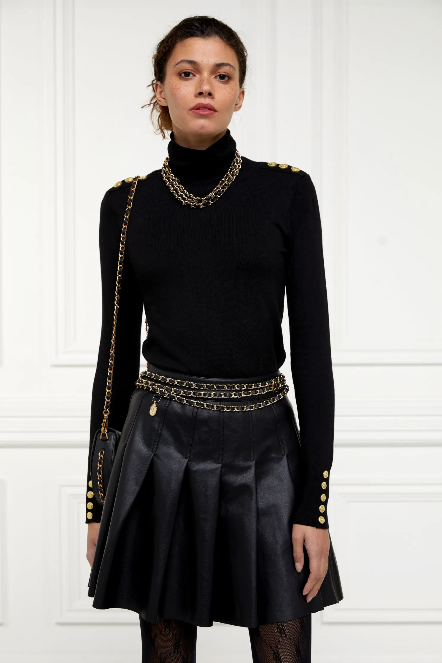 Faux Leather Pleated Mini Skirt (Black)