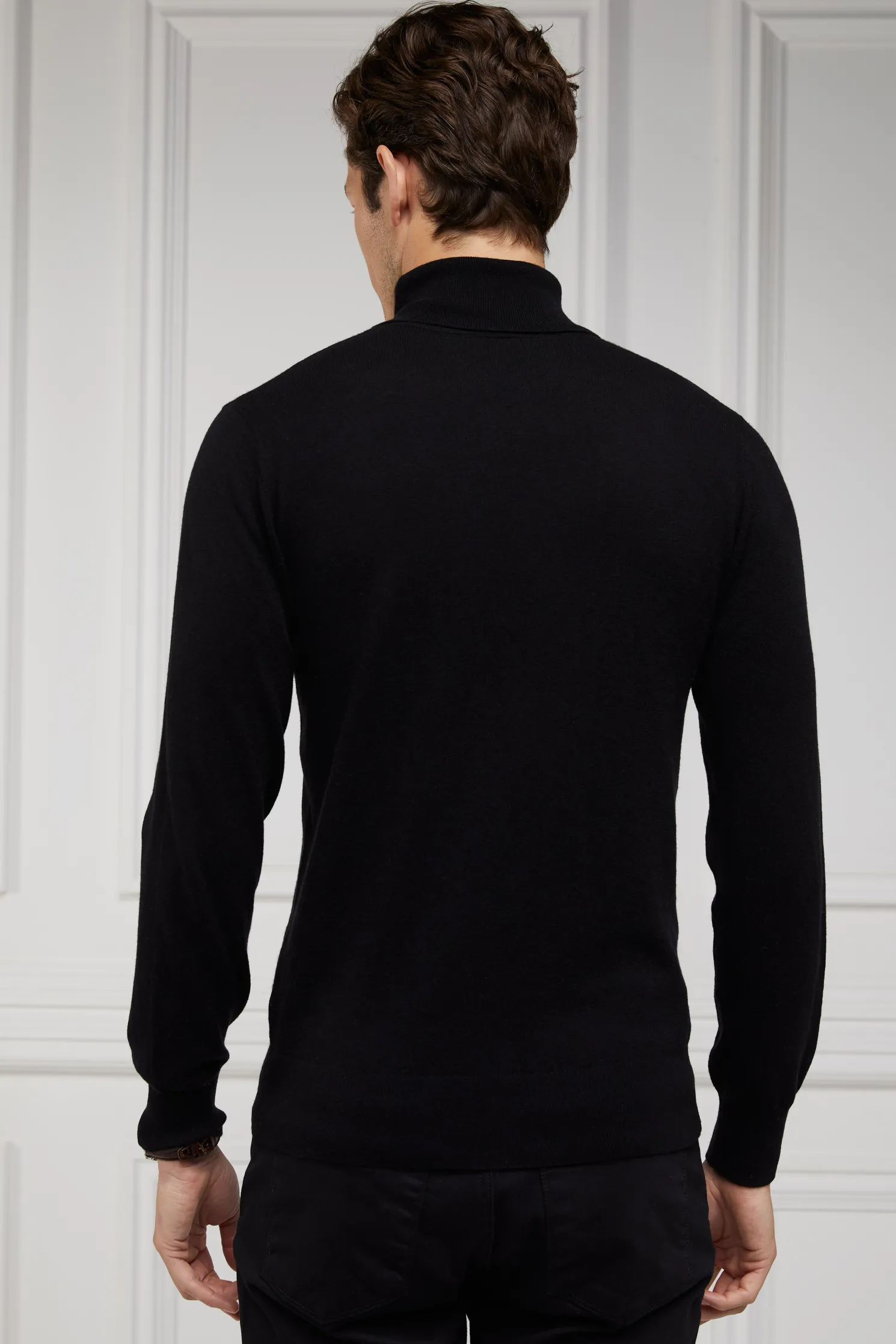 Fine Roll Neck Knit (Black)