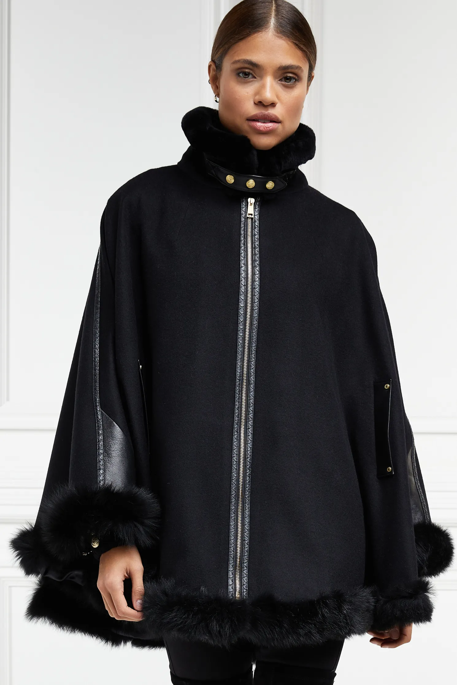 Gold Label Chiltern Cape (Soft Black)