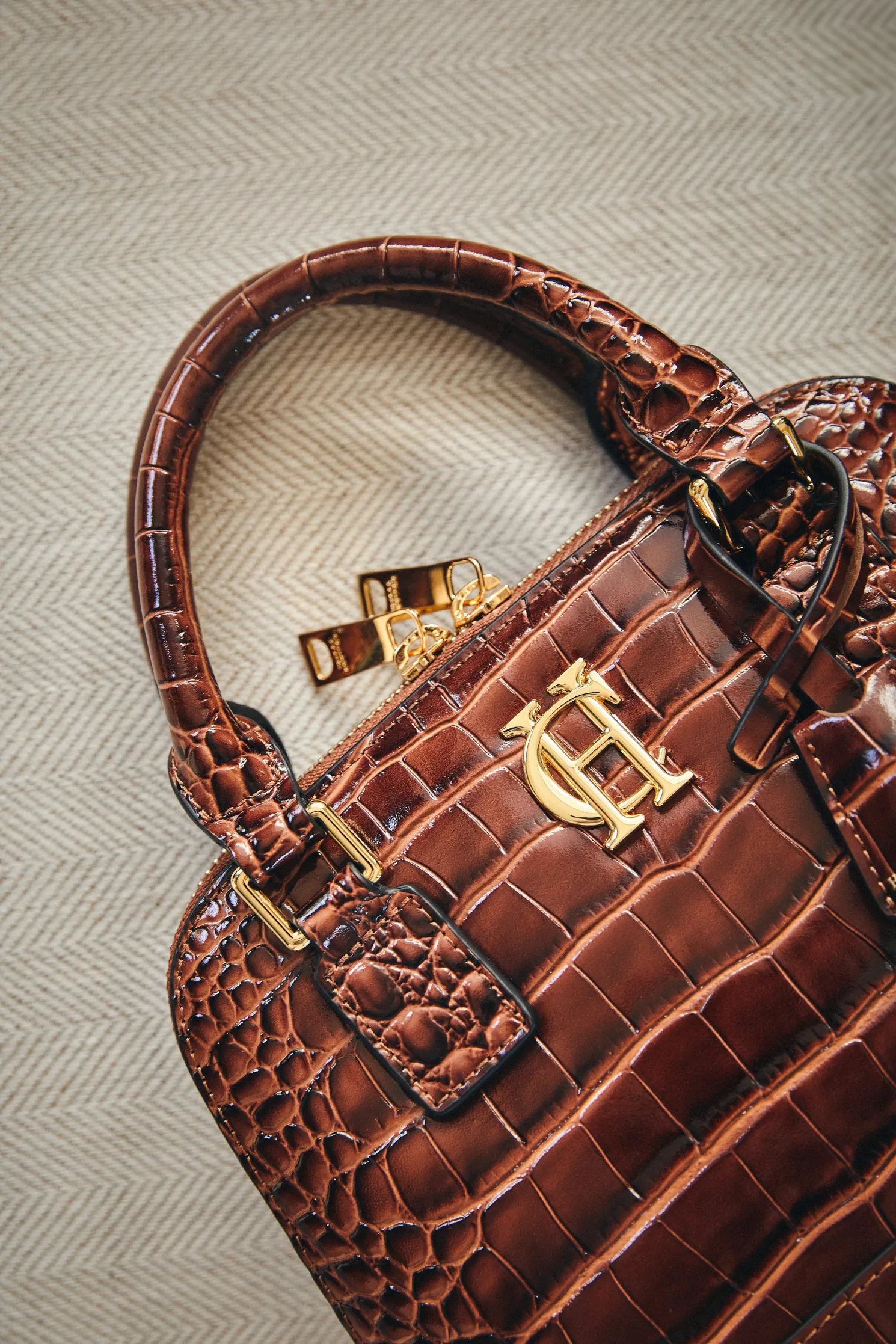 Grovesnor Tote Bag (Dark Tan Croc)