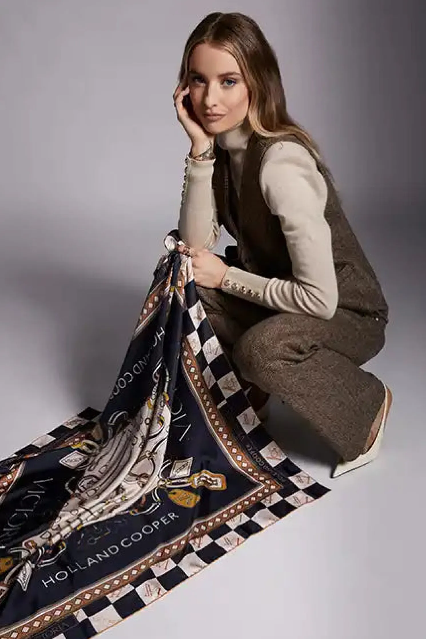 Hampton Waistcoat (Large Scale Brown Herringbone)