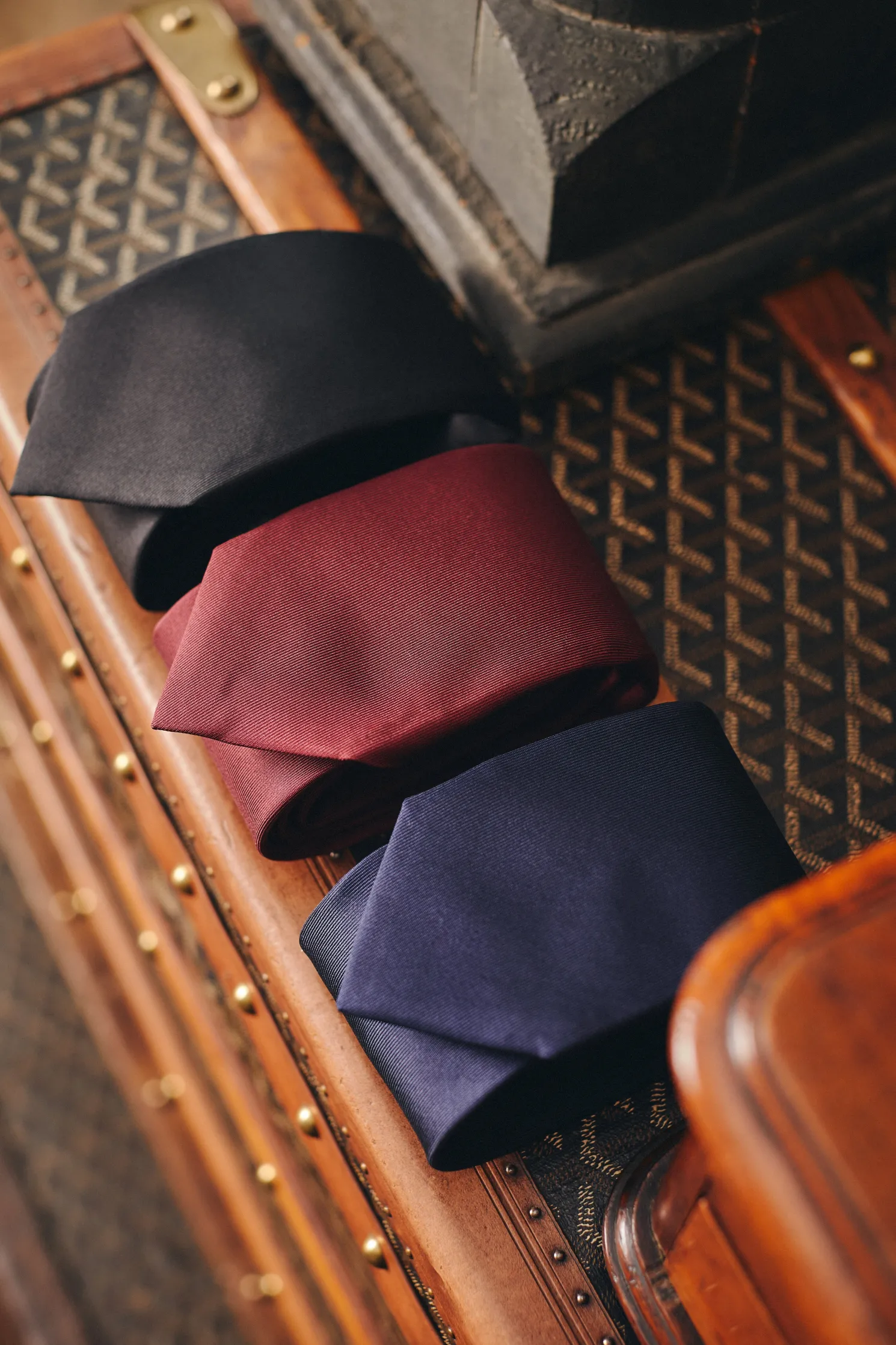 HC Unisex Tie (Ink Navy)