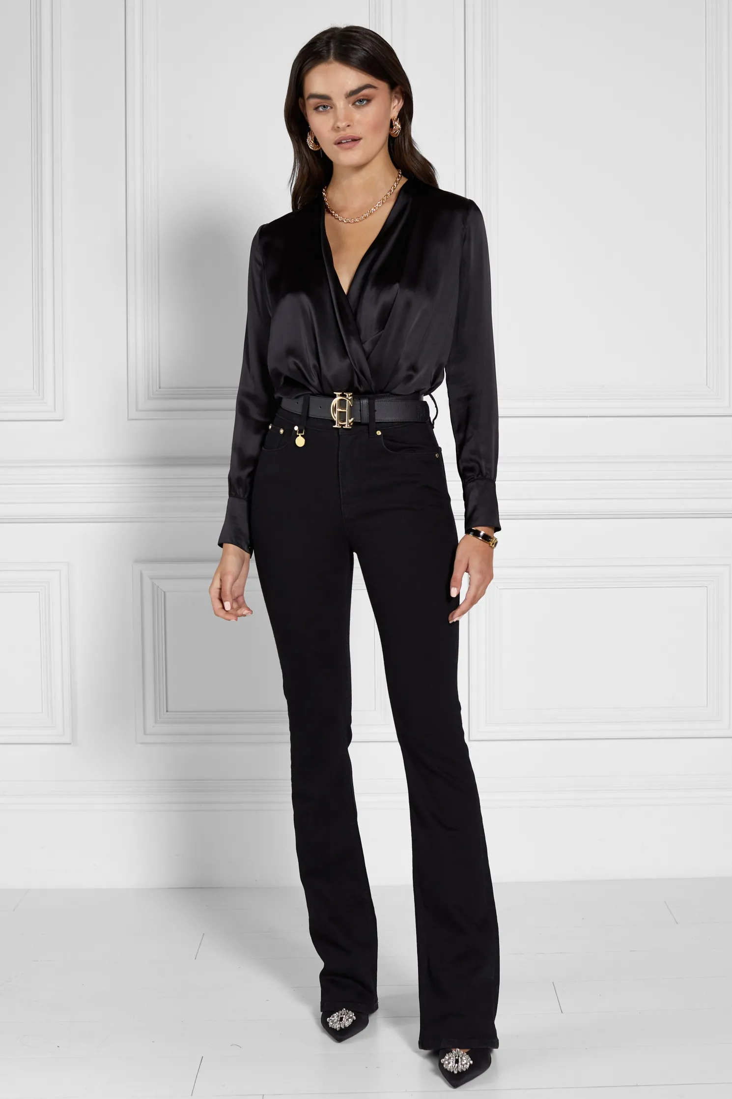 High Rise Flared Jean (Stay Black)