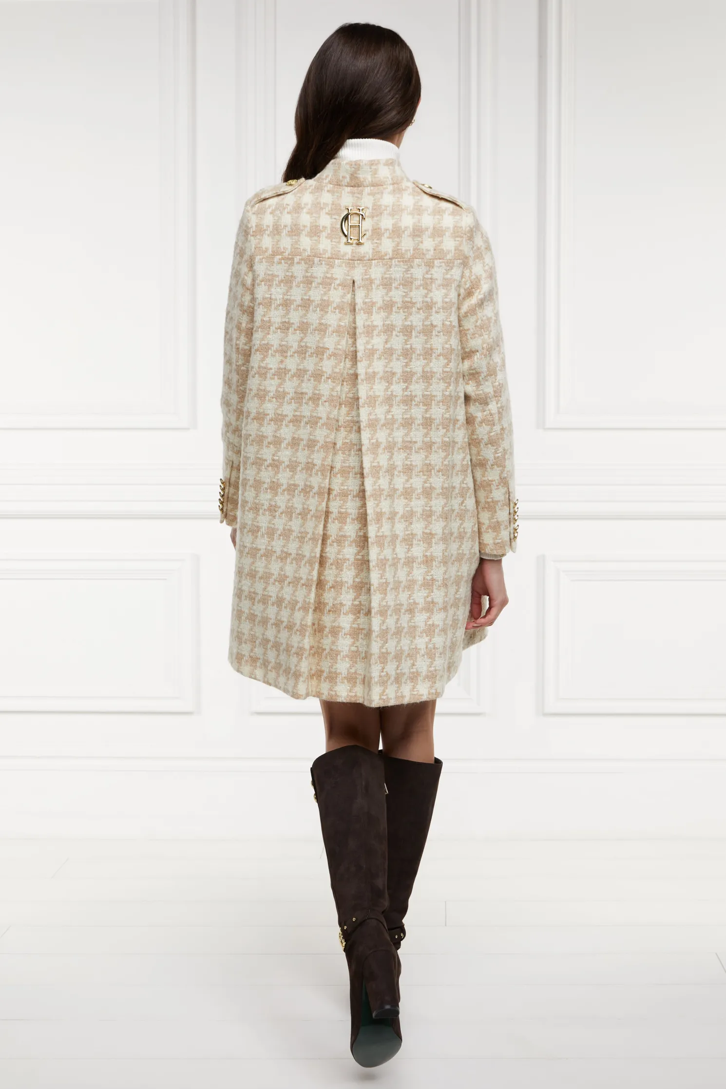 Highbury Cape Coat (Camel Houndstooth)
