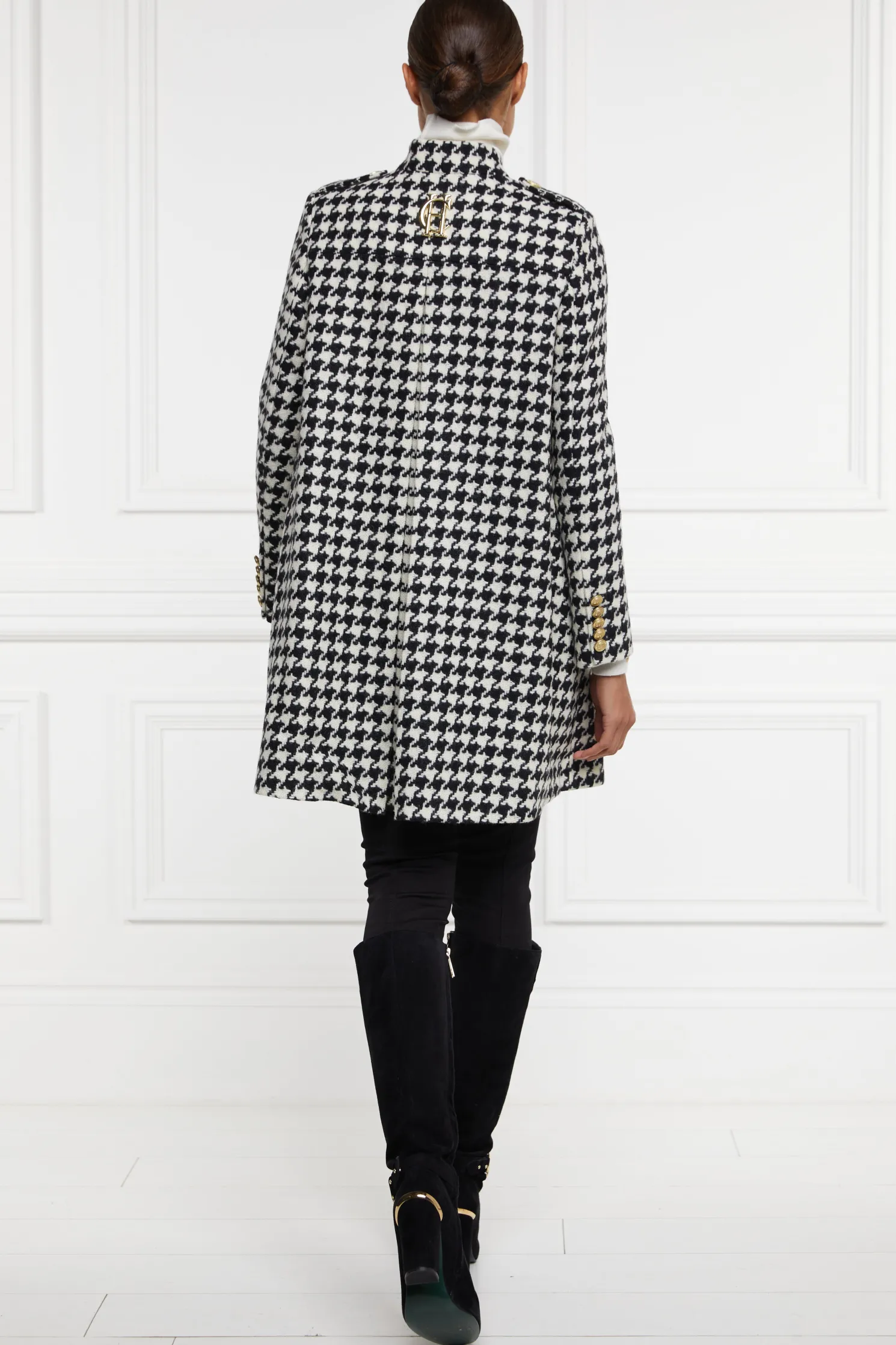 Highbury Cape Coat (Large Scale Houndstooth)