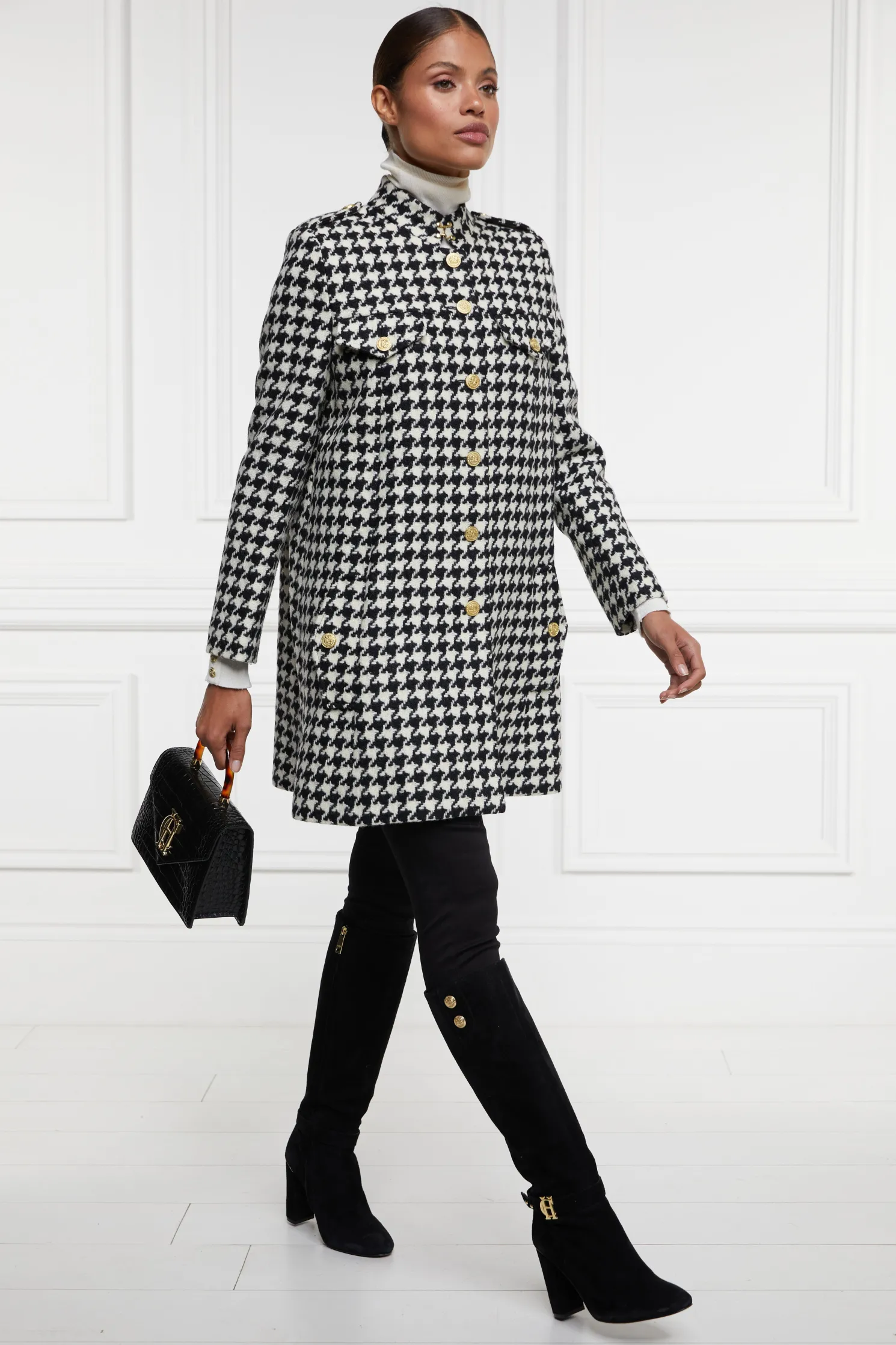 Highbury Cape Coat (Large Scale Houndstooth)