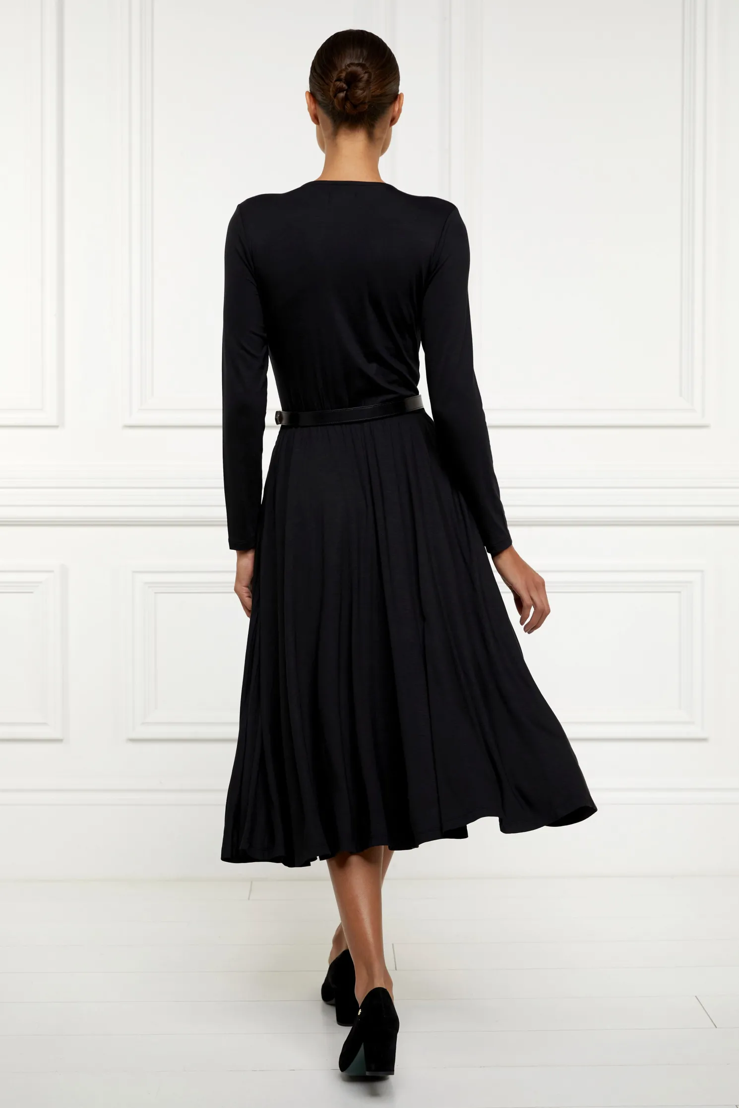 Juliette Midi Wrap Dress (Black)