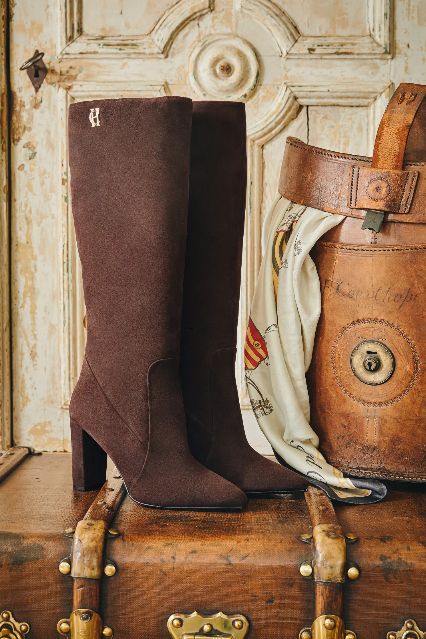 Kensington Knee Boot (Chocolate Suede)