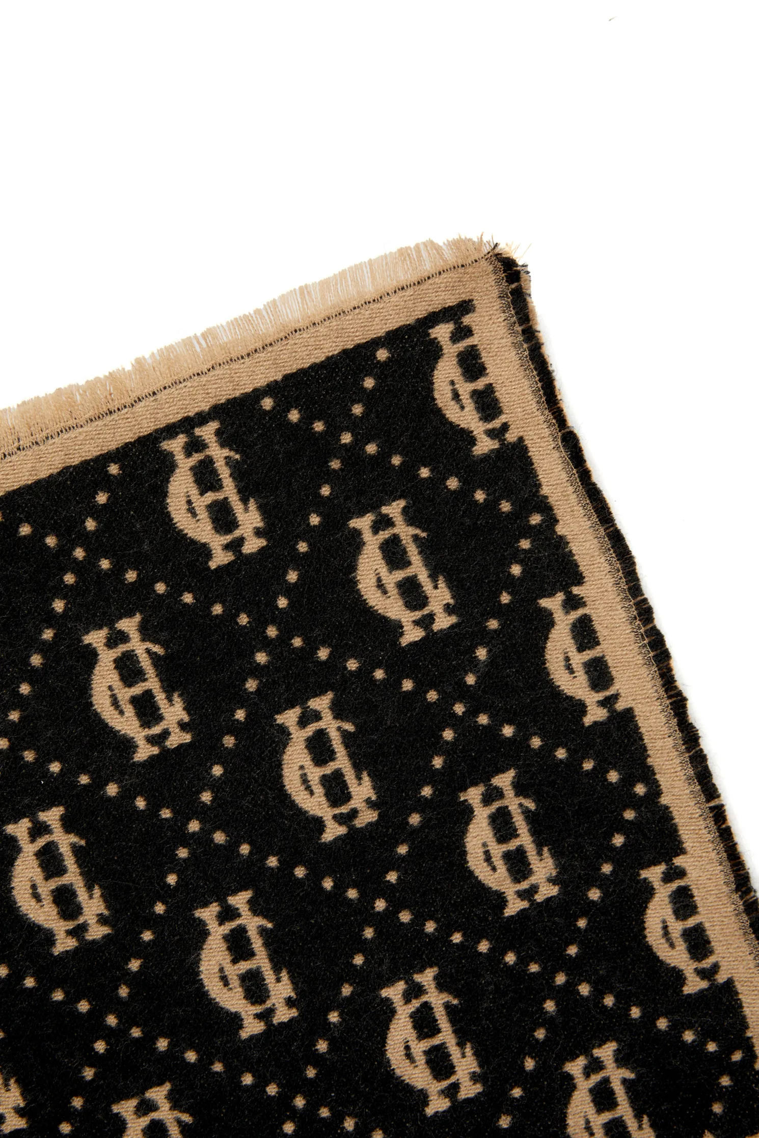 Lightweight Monogram Scarf (Tan Black)