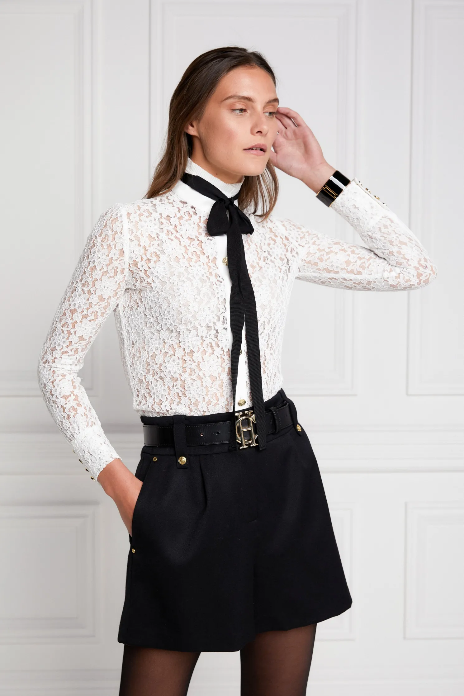 Luxe Tailored Short (Black Barathea)