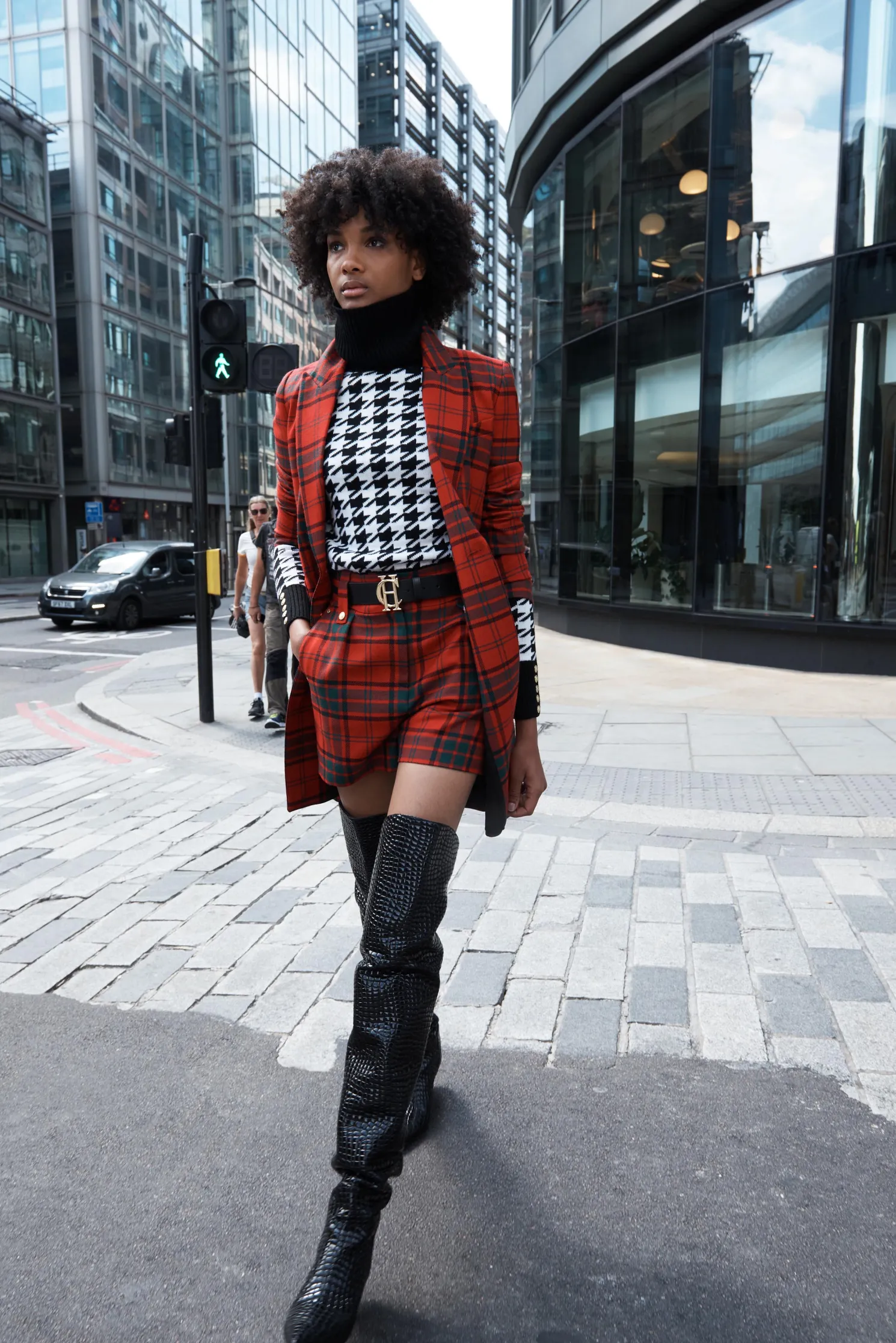 Luxe Tailored Short (Red Tartan)