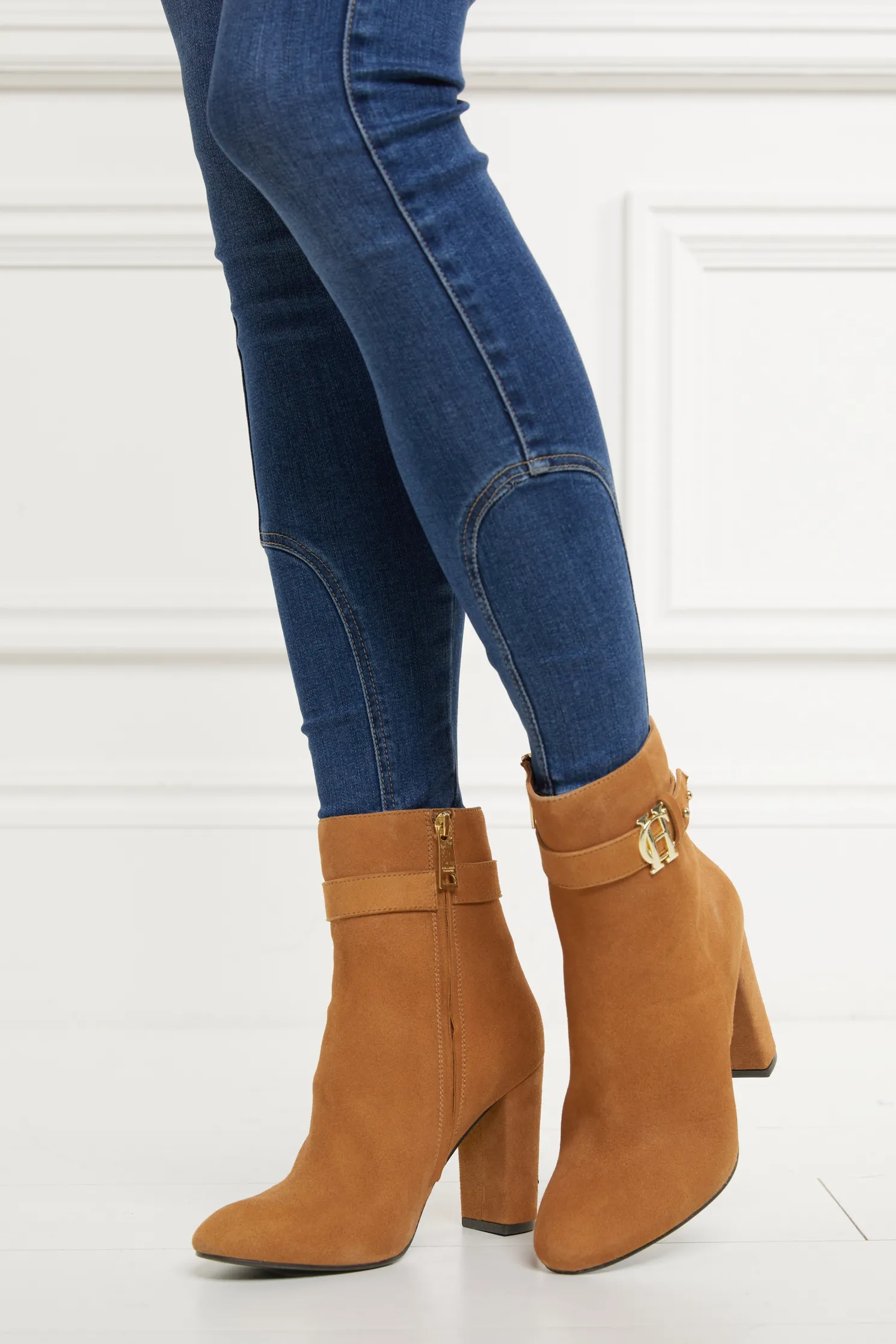Mayfair Suede Ankle Boot (Tan)