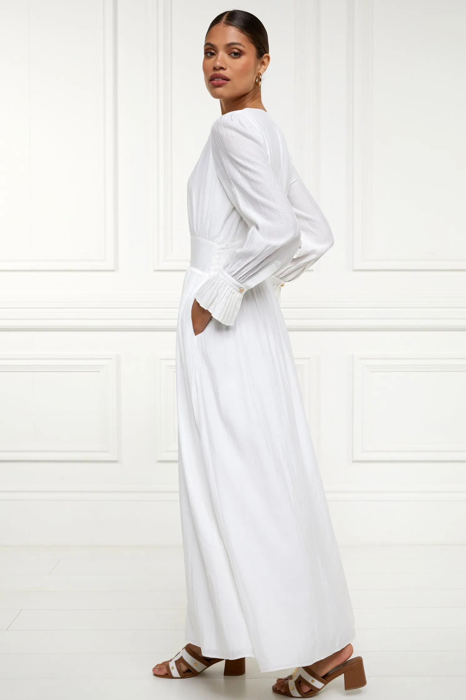 Phoebe V-Neck Maxi Dress (White)