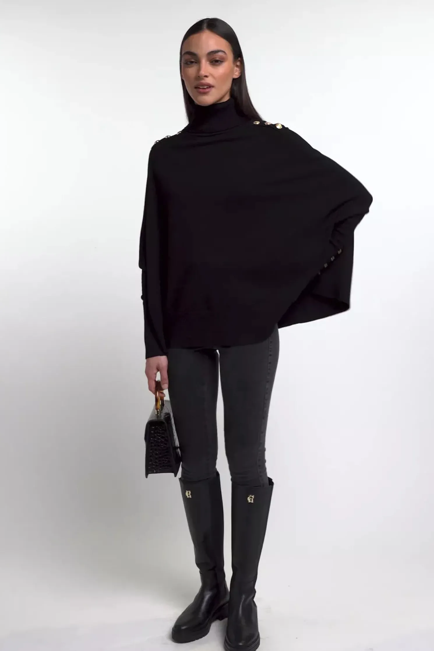 Queensbury Cape Knit (Black)