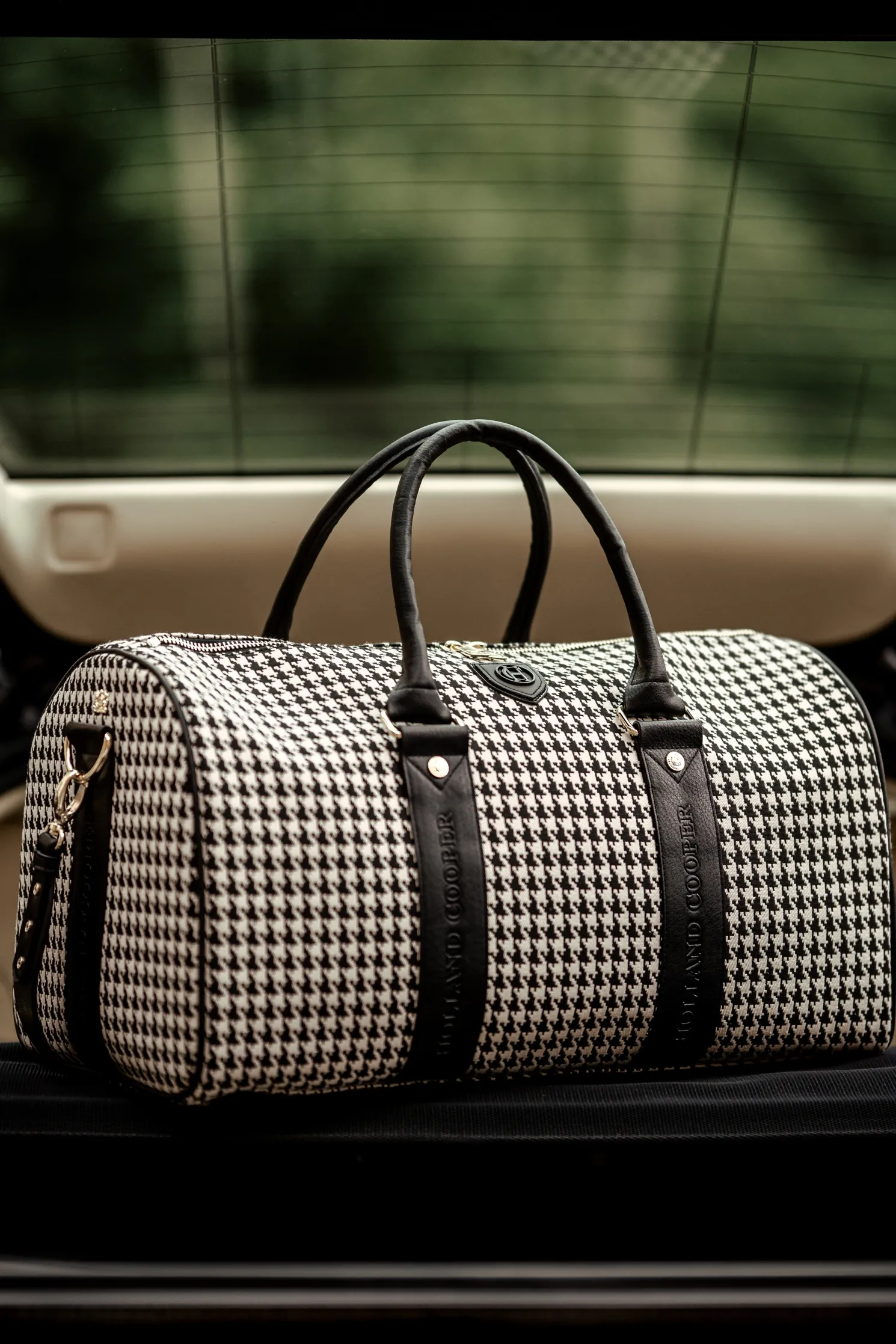 Regency Holdall (Ecru Houndstooth)