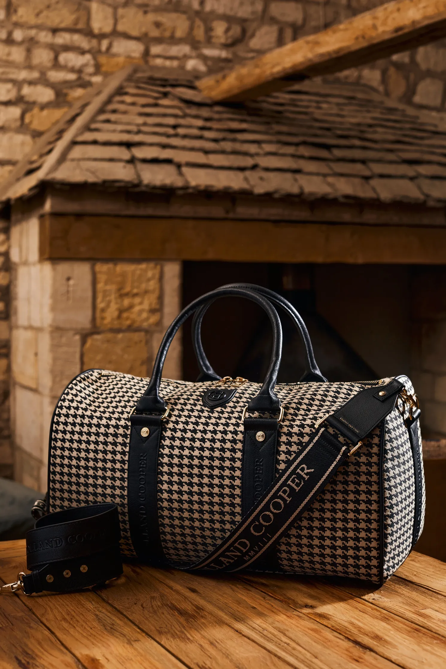 Regency Holdall (Ecru Houndstooth)